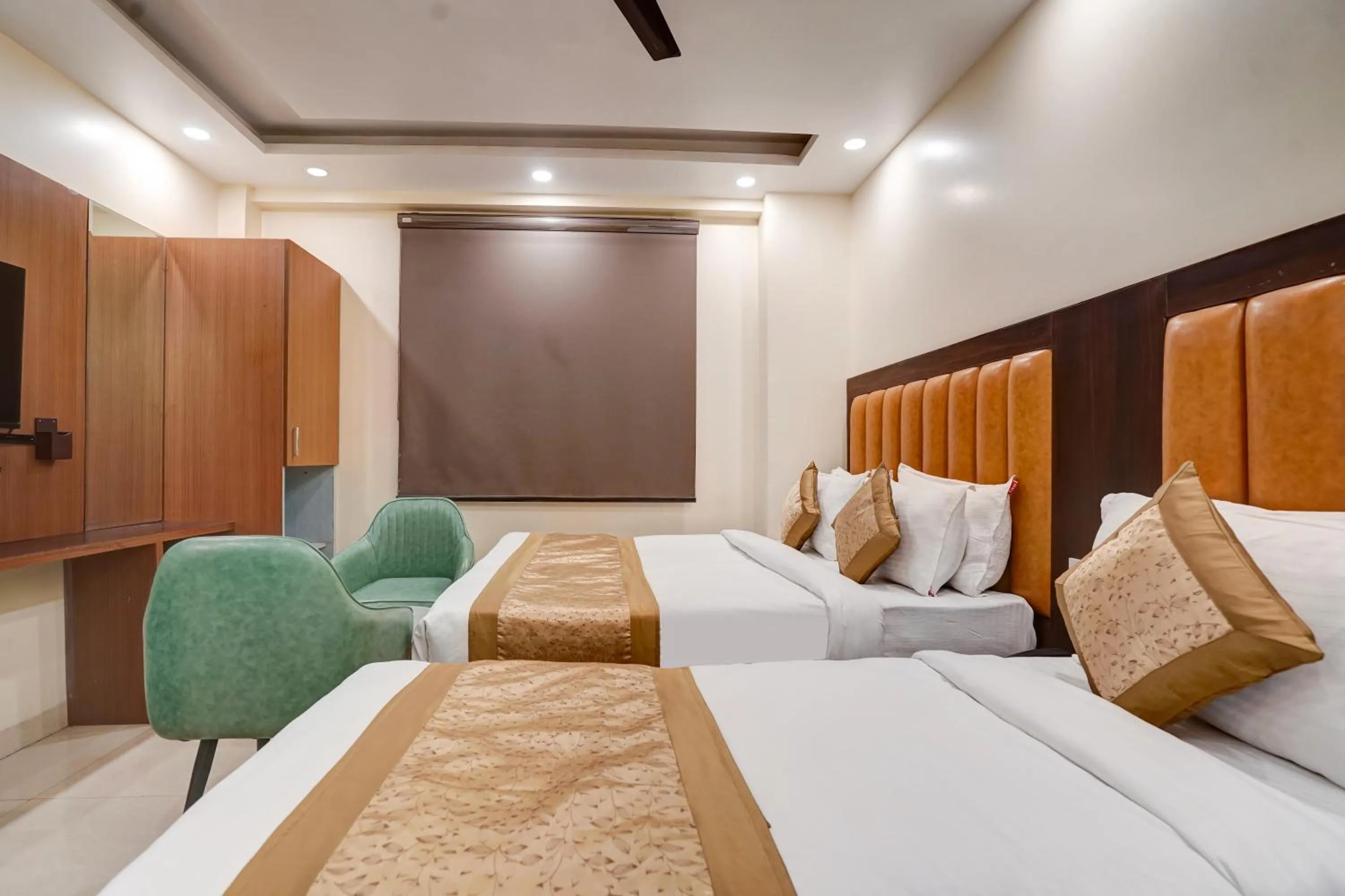 Photo of the whole room, Bed in Hotel Royal Rosette Near New Delhi Railway Station - Connaught Place and VFS