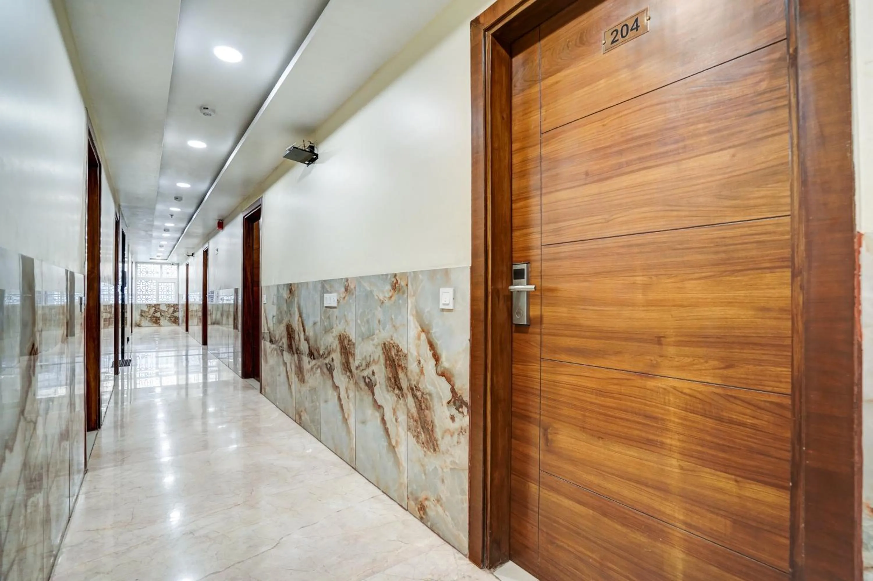 Property building in Hotel Royal Rosette Near New Delhi Railway Station - Connaught Place and VFS