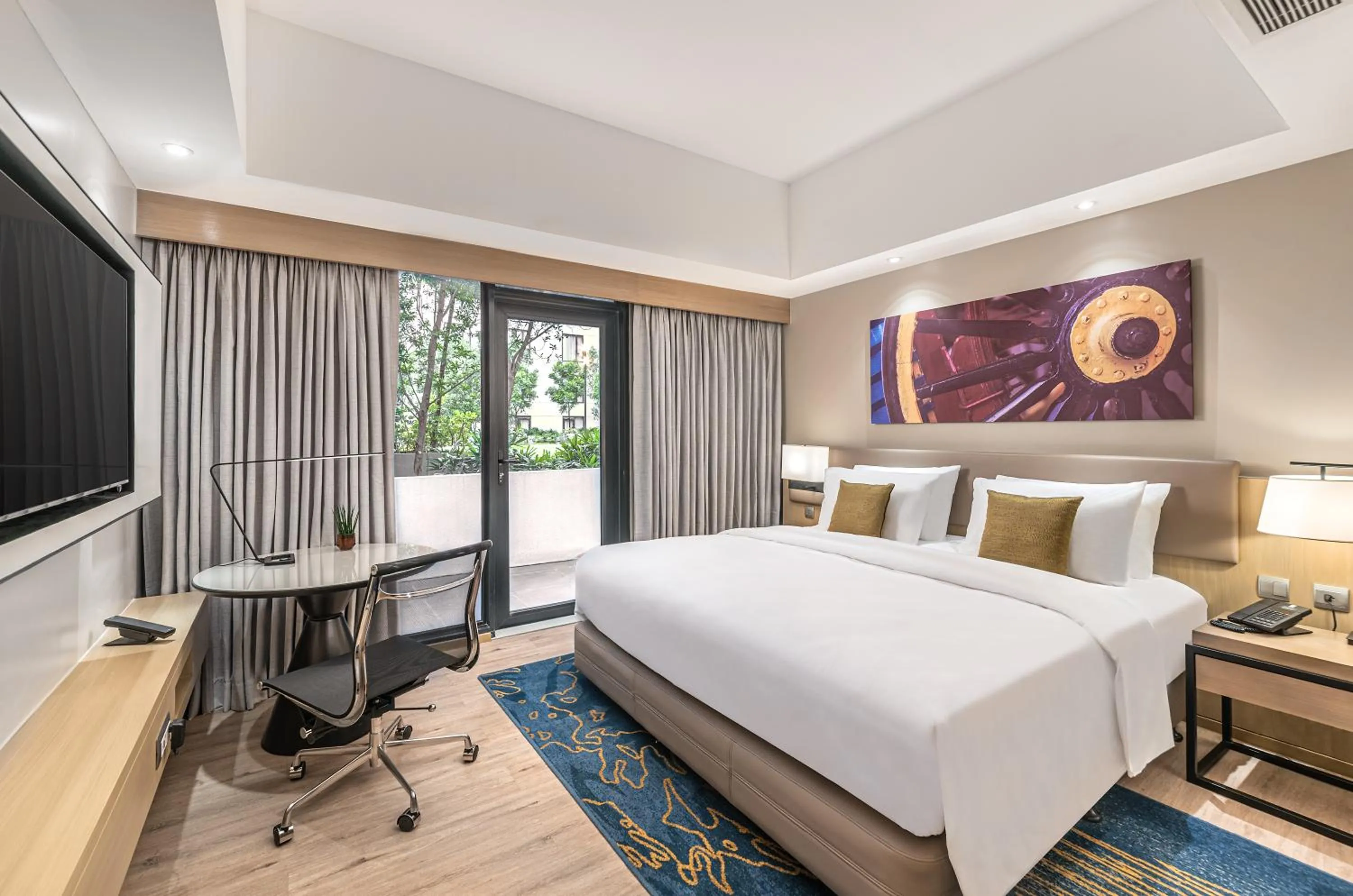 Bedroom, Bed in Seda Manila Bay near Ayala Malls