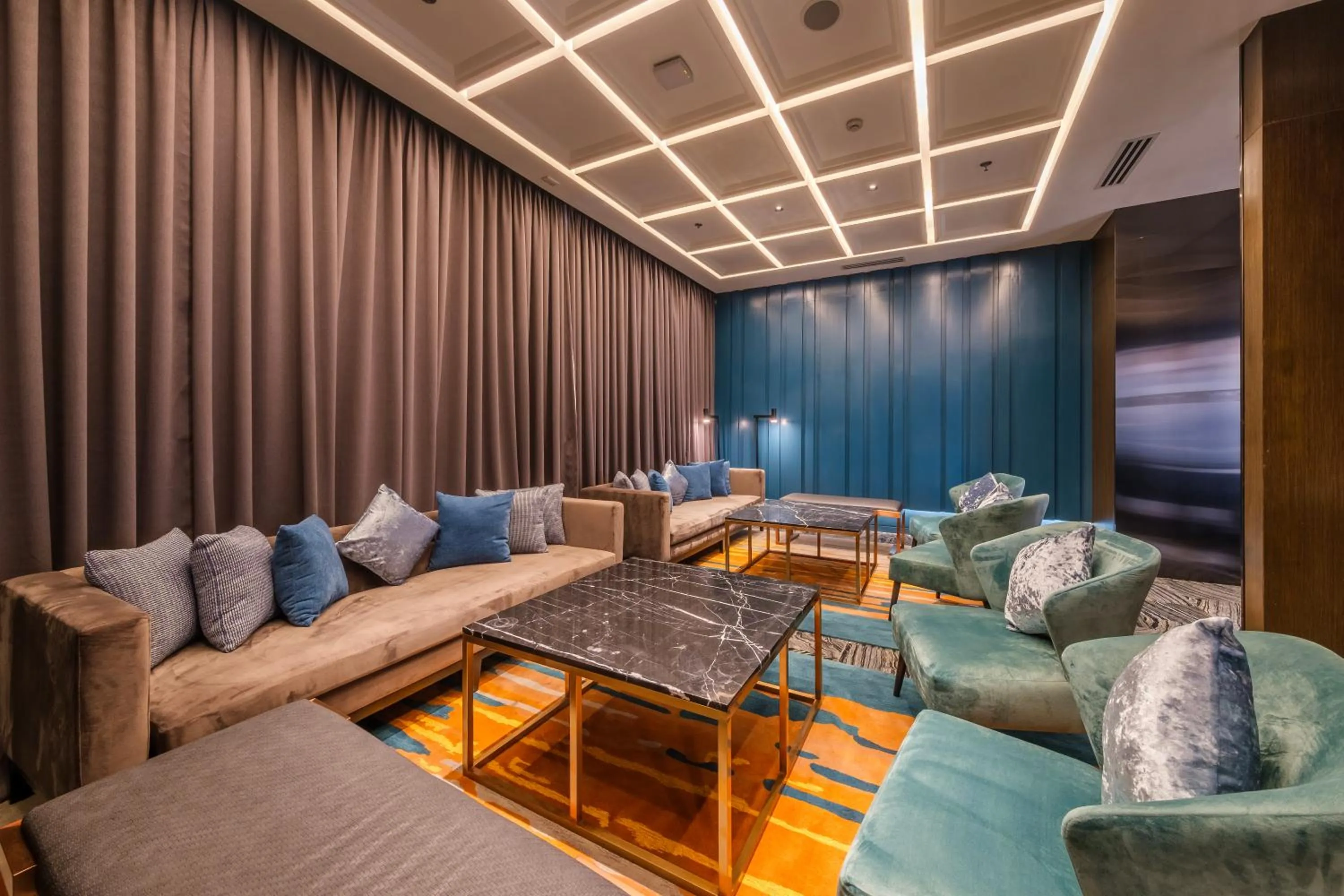 Property building in Seda Manila Bay near Ayala Malls