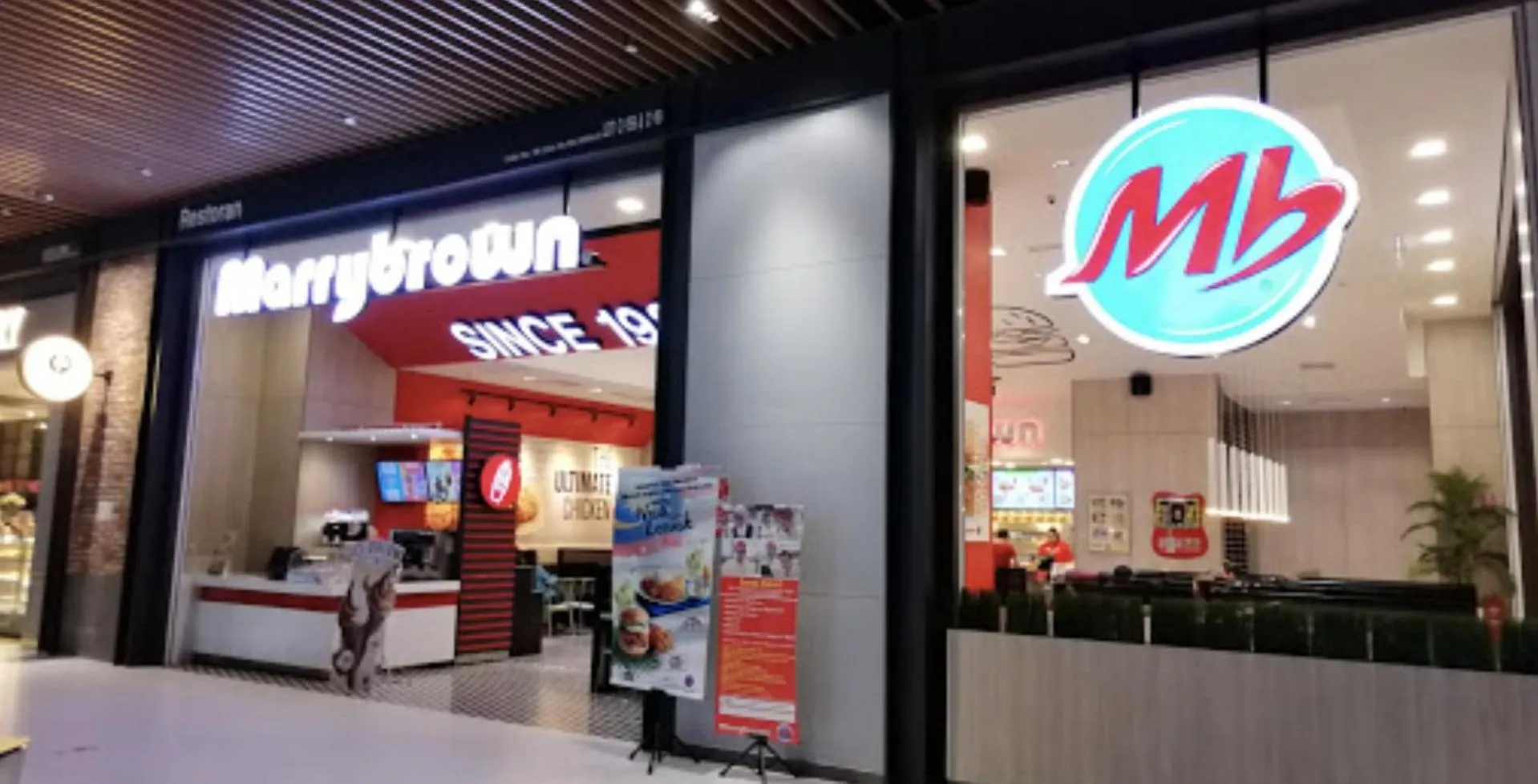 Restaurant/places to eat in Empire City PJ Studio Suites by Manhattan Group