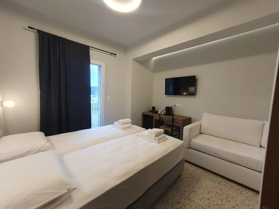 TV and multimedia, Bed in Uphill Unique Boutique Suites