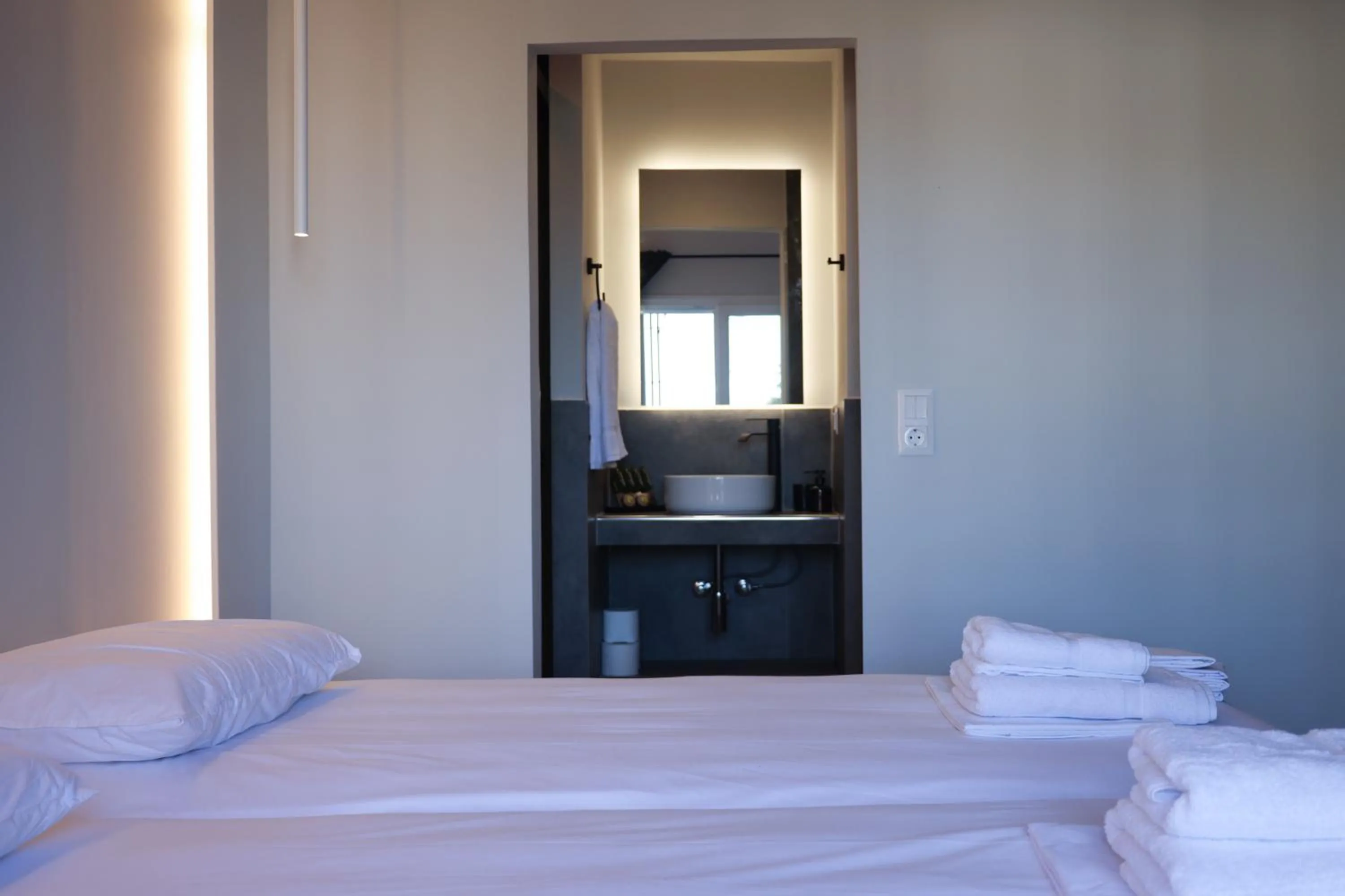 Bedroom, Bed in Uphill Unique Boutique Suites