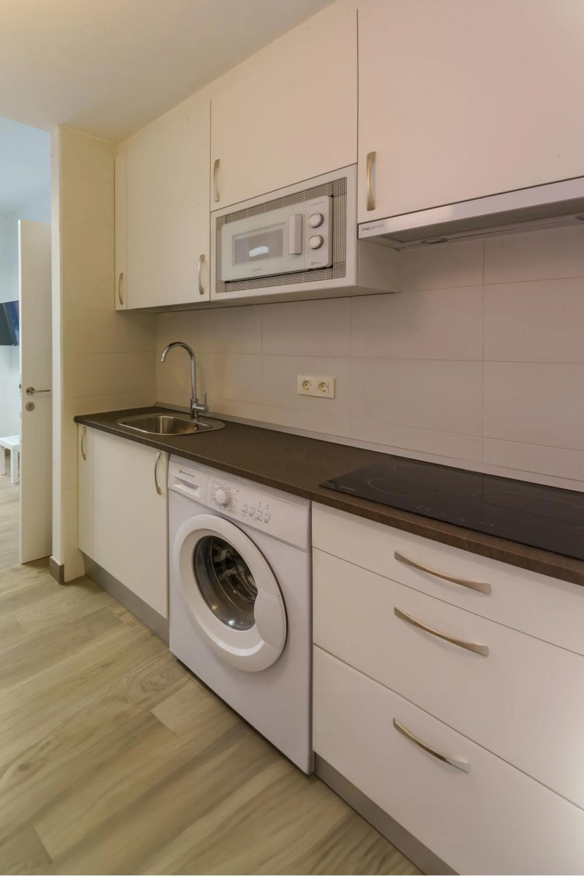 Kitchen or kitchenette in APARTAMENTOS MAPAMUNDI