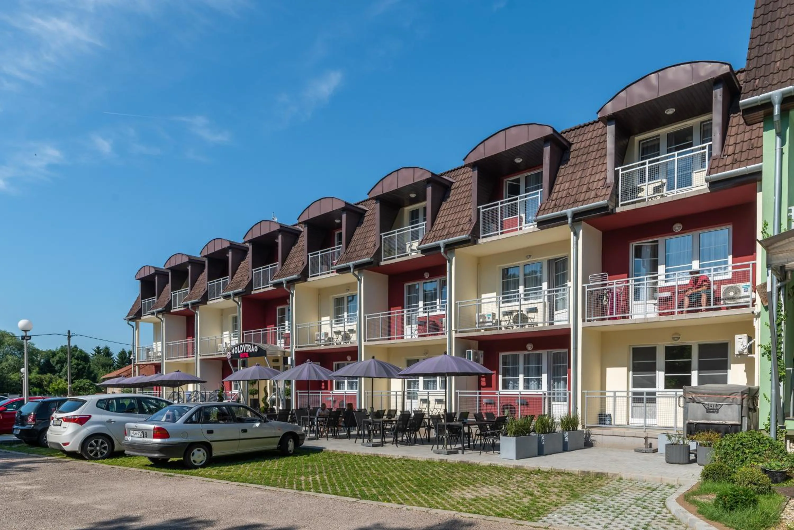 Property building in Holdvirág Hotel