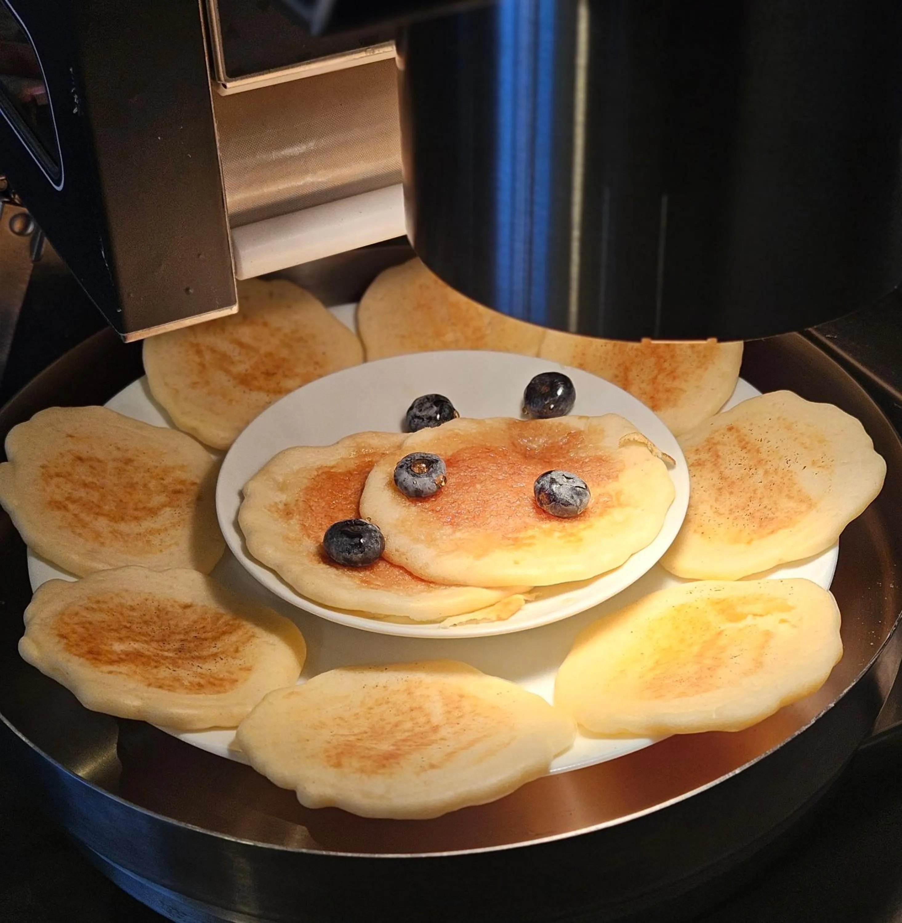 Breakfast in Holdvirág Hotel