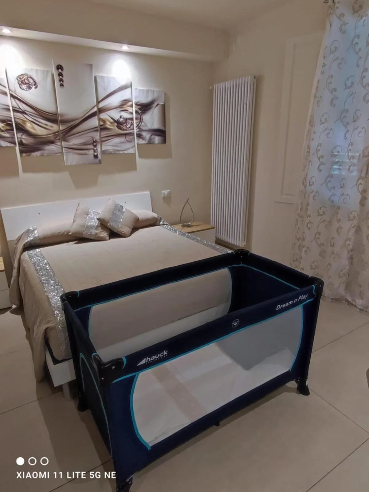 Bedroom, Bed in The Bricks B&B Free Parking