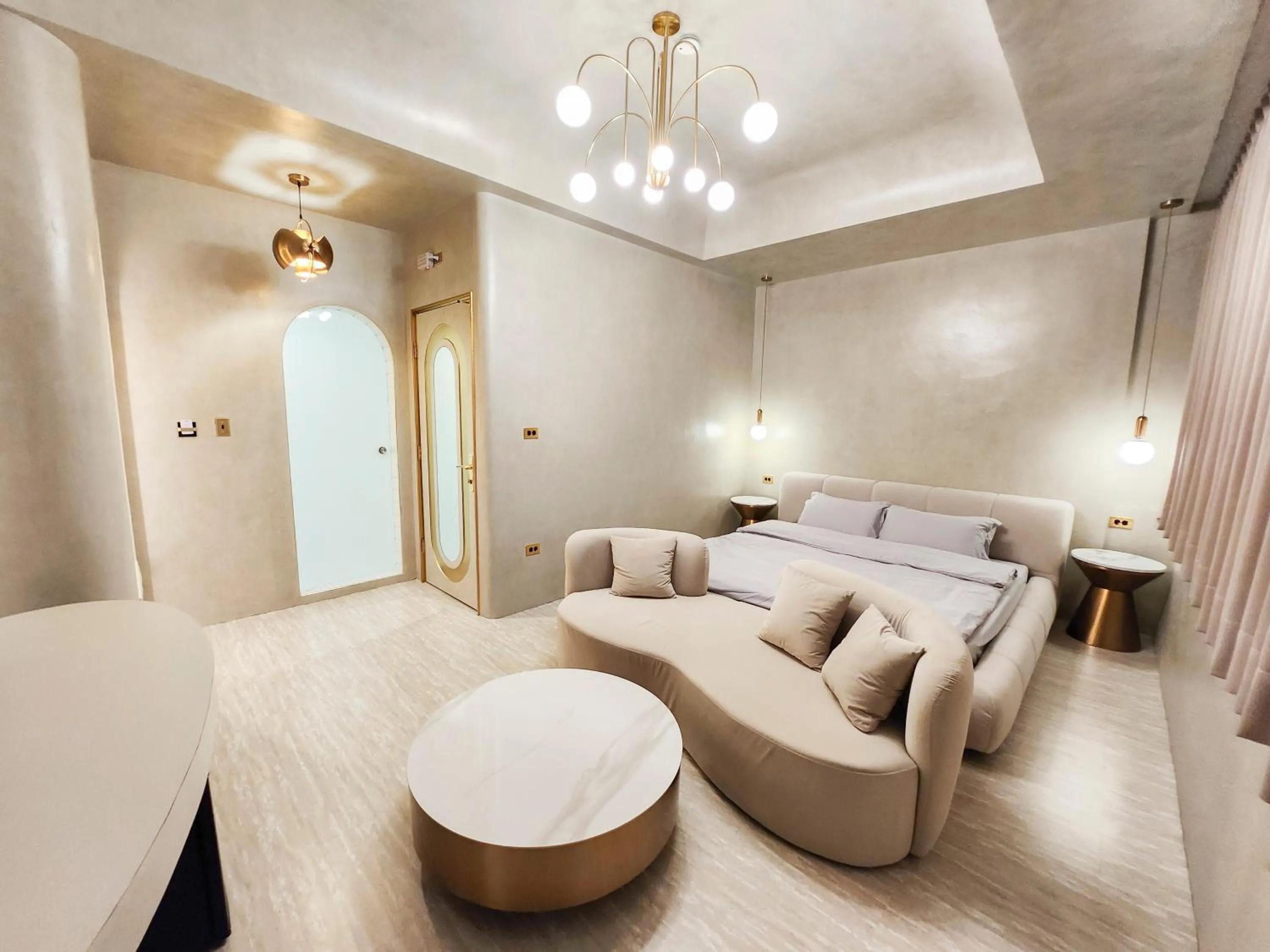 Photo of the whole room, Bed in ART BnB