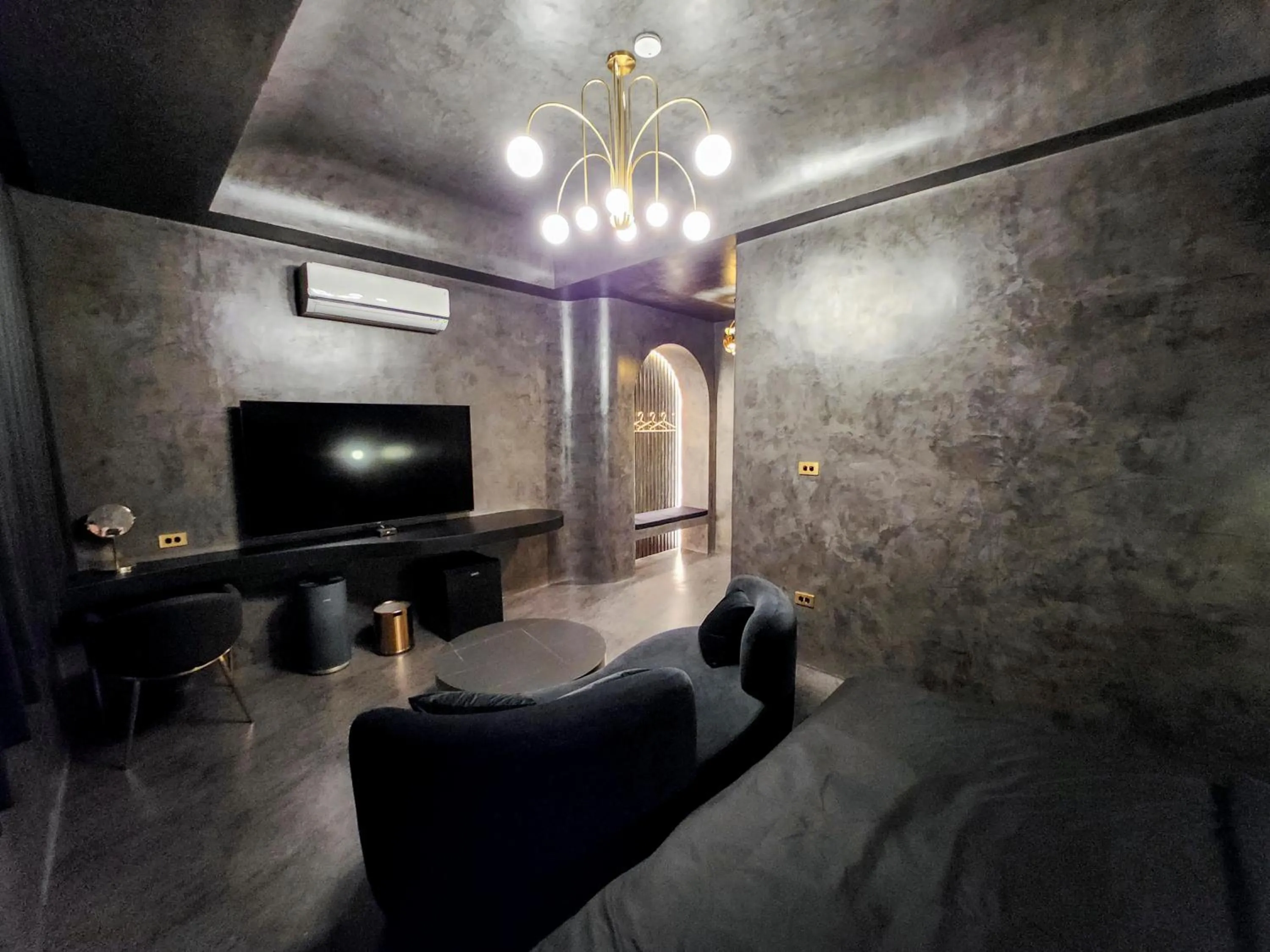 TV and multimedia in ART BnB