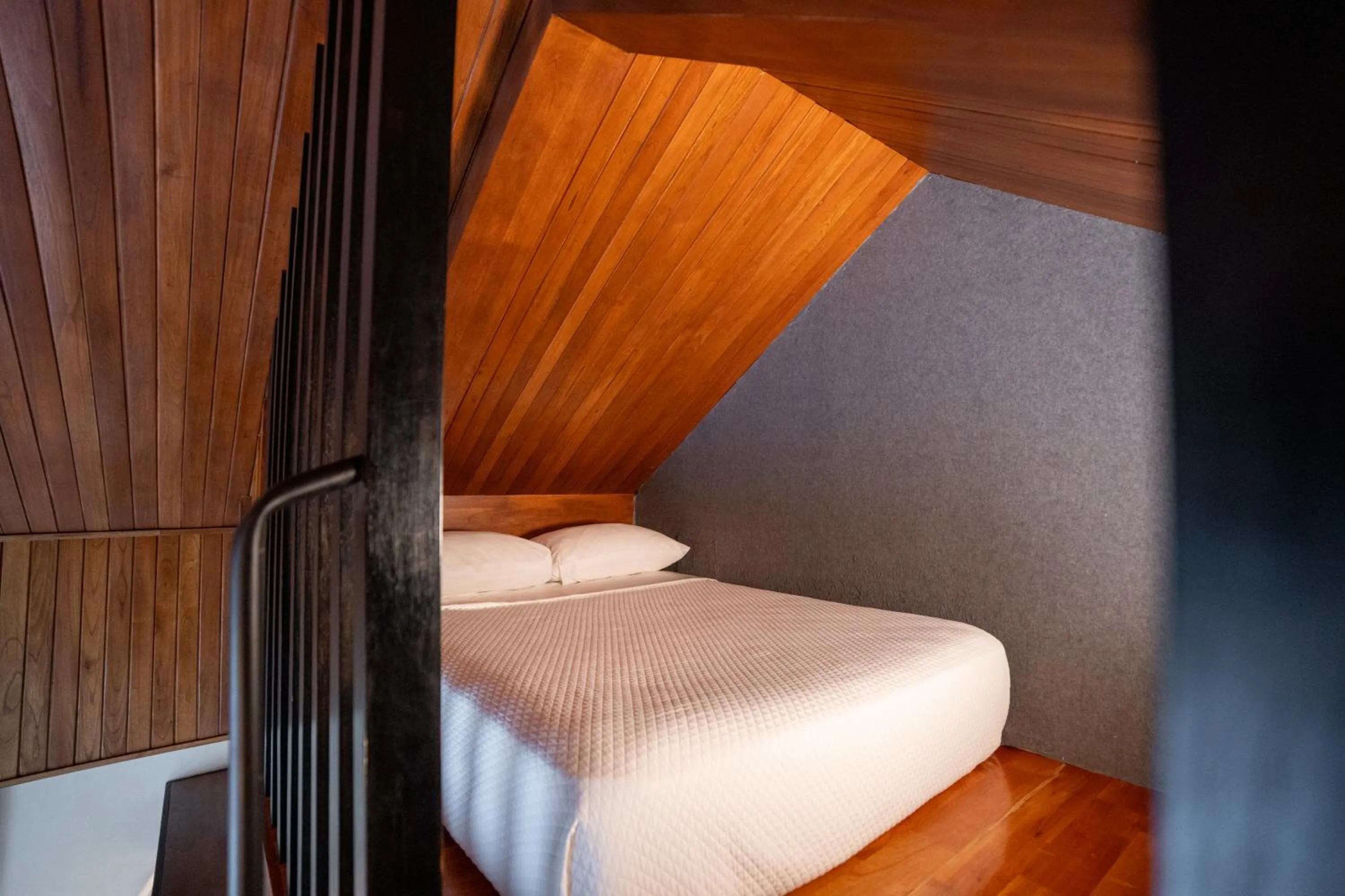 Bed in Suwa Villa Arenal