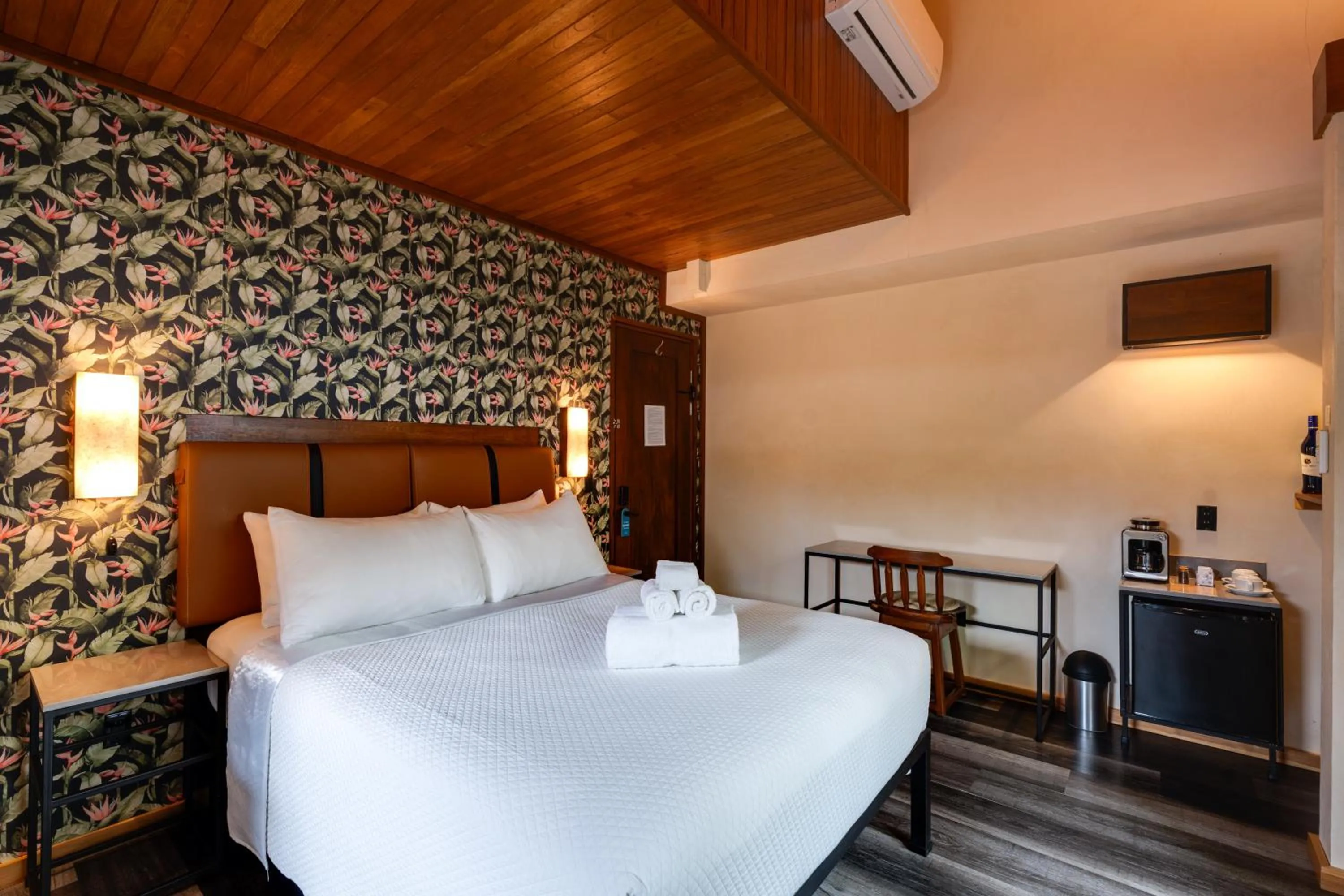 Bedroom, Bed in Suwa Villa Arenal