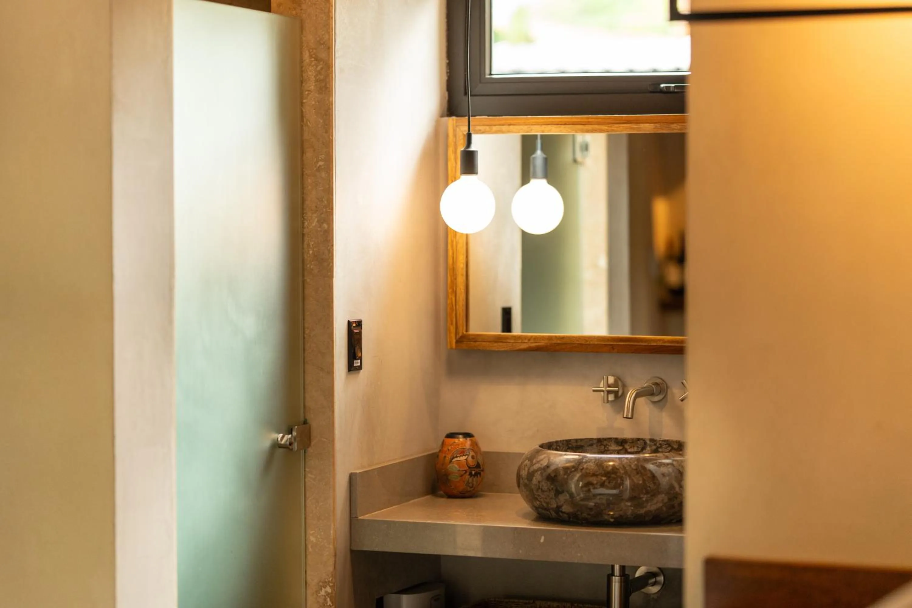 Bathroom in Suwa Villa Arenal