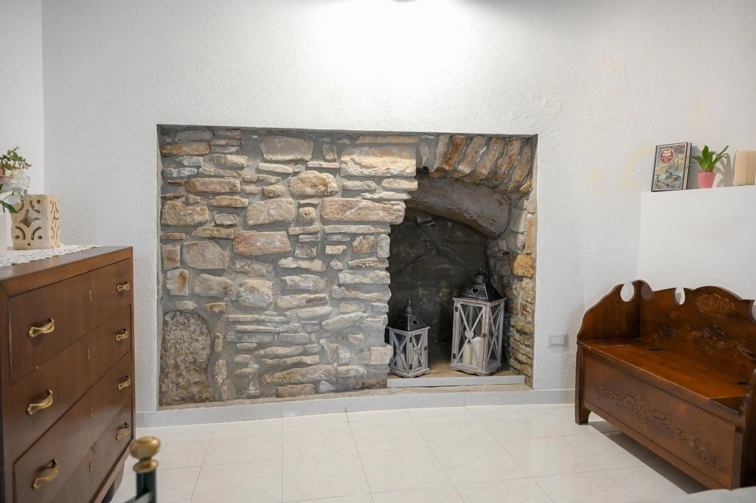 Bedroom in Karlin's house Anzi - albergo diffuso