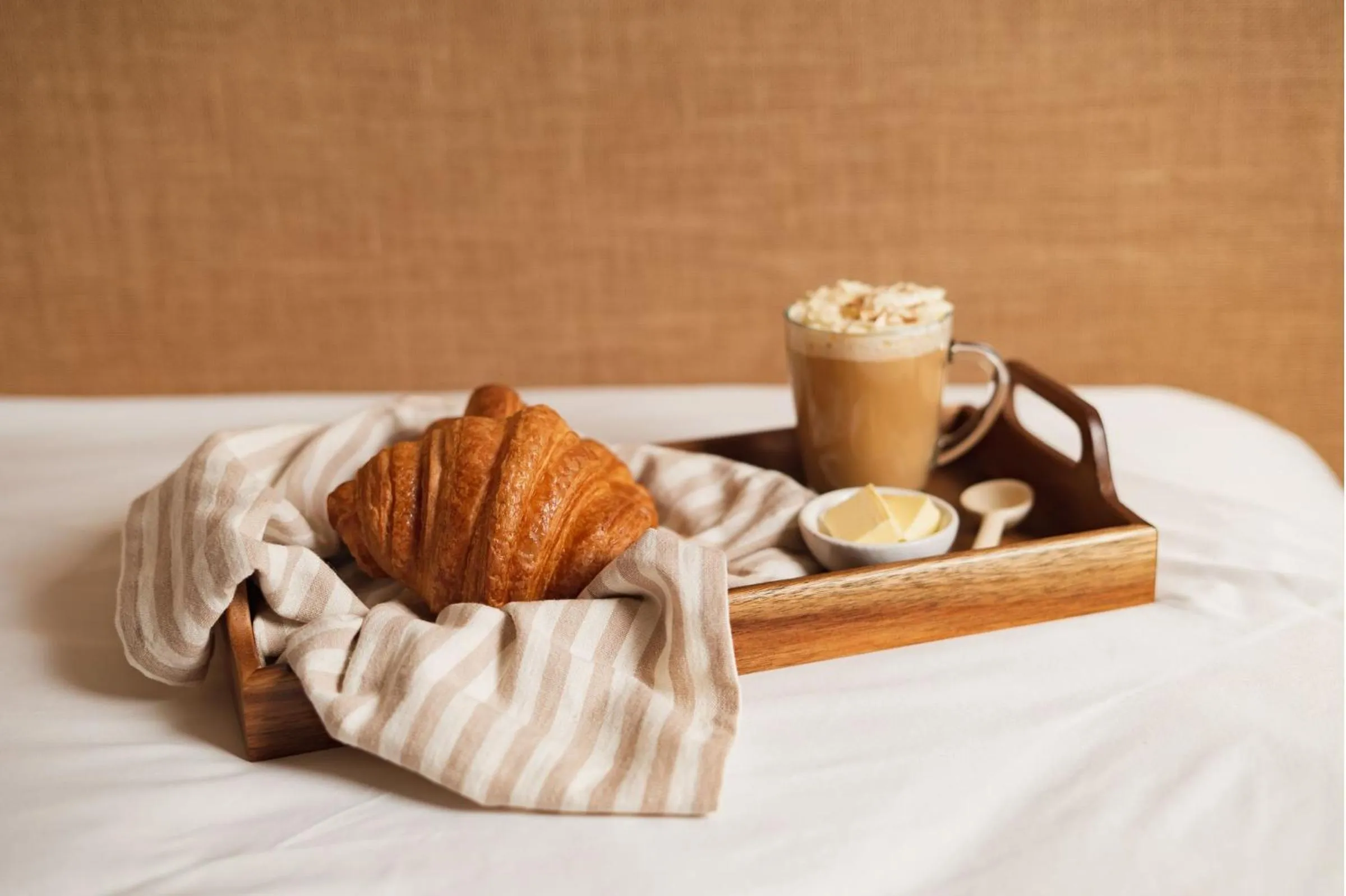 Breakfast in Amsterdam Lake Hotel