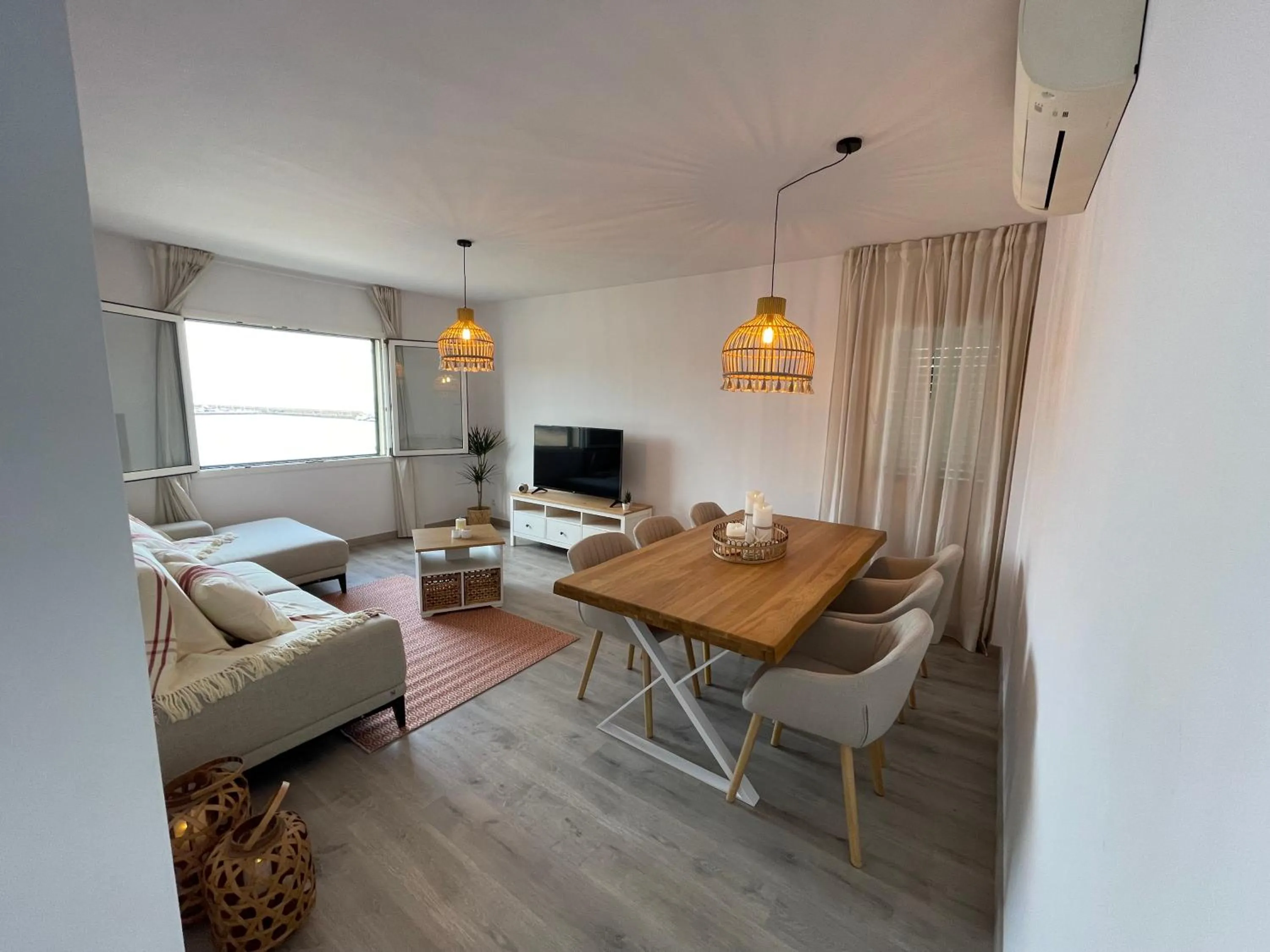 Arena, exquisito apartamento con aire acondicionado en la playa