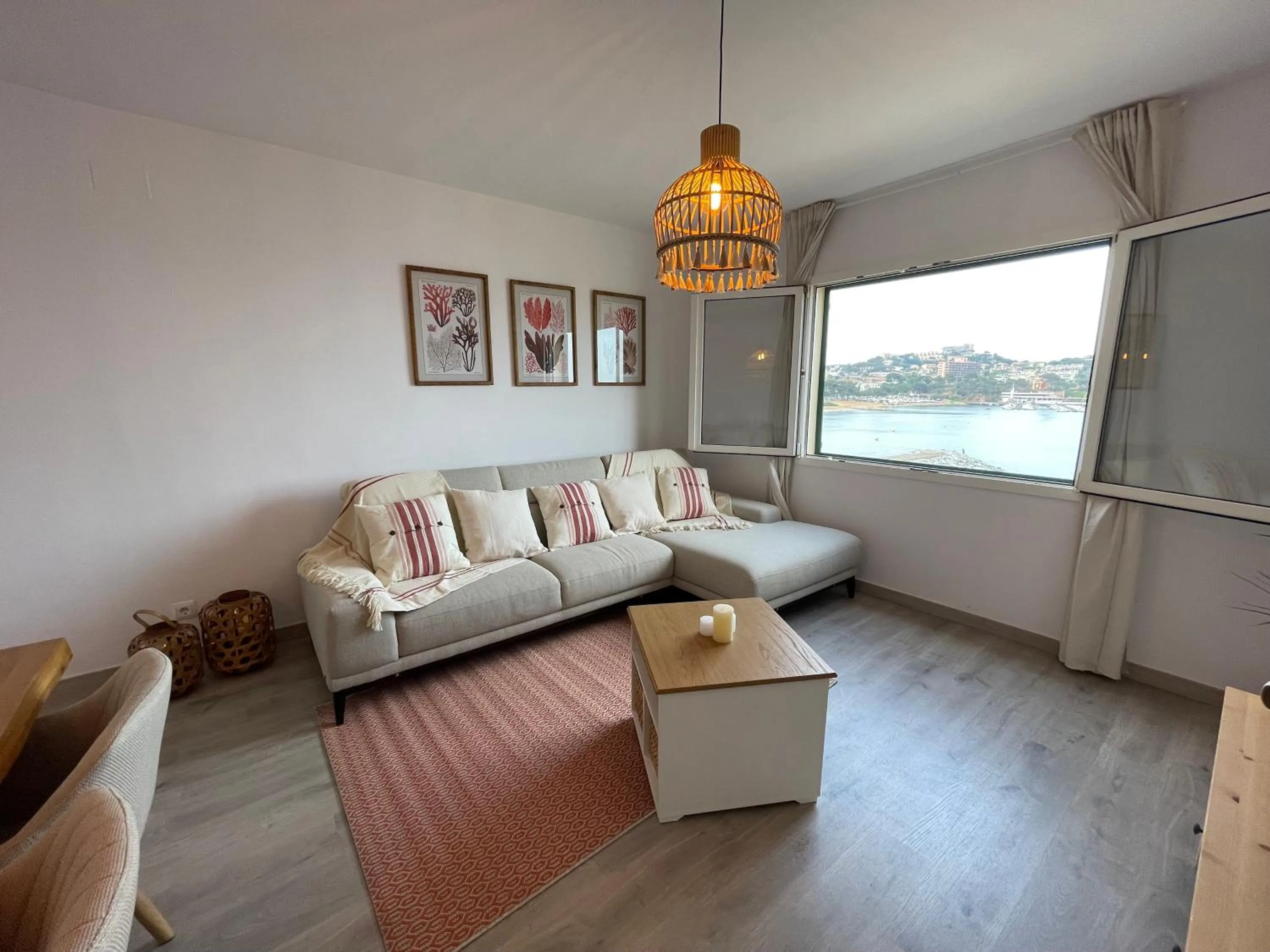 Arena, exquisito apartamento con aire acondicionado en la playa