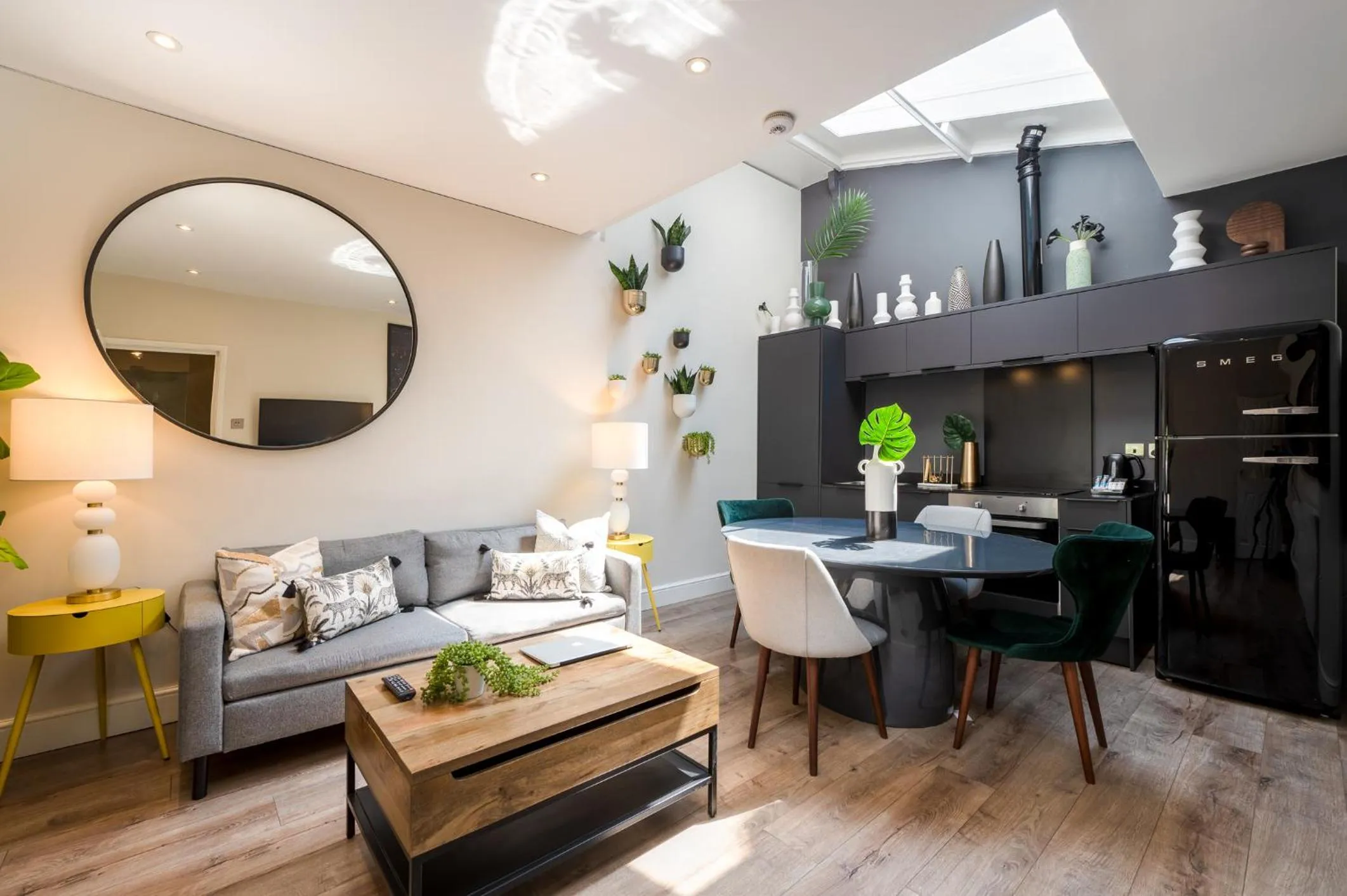 Kitchen or kitchenette in Paddington by CAPITAL