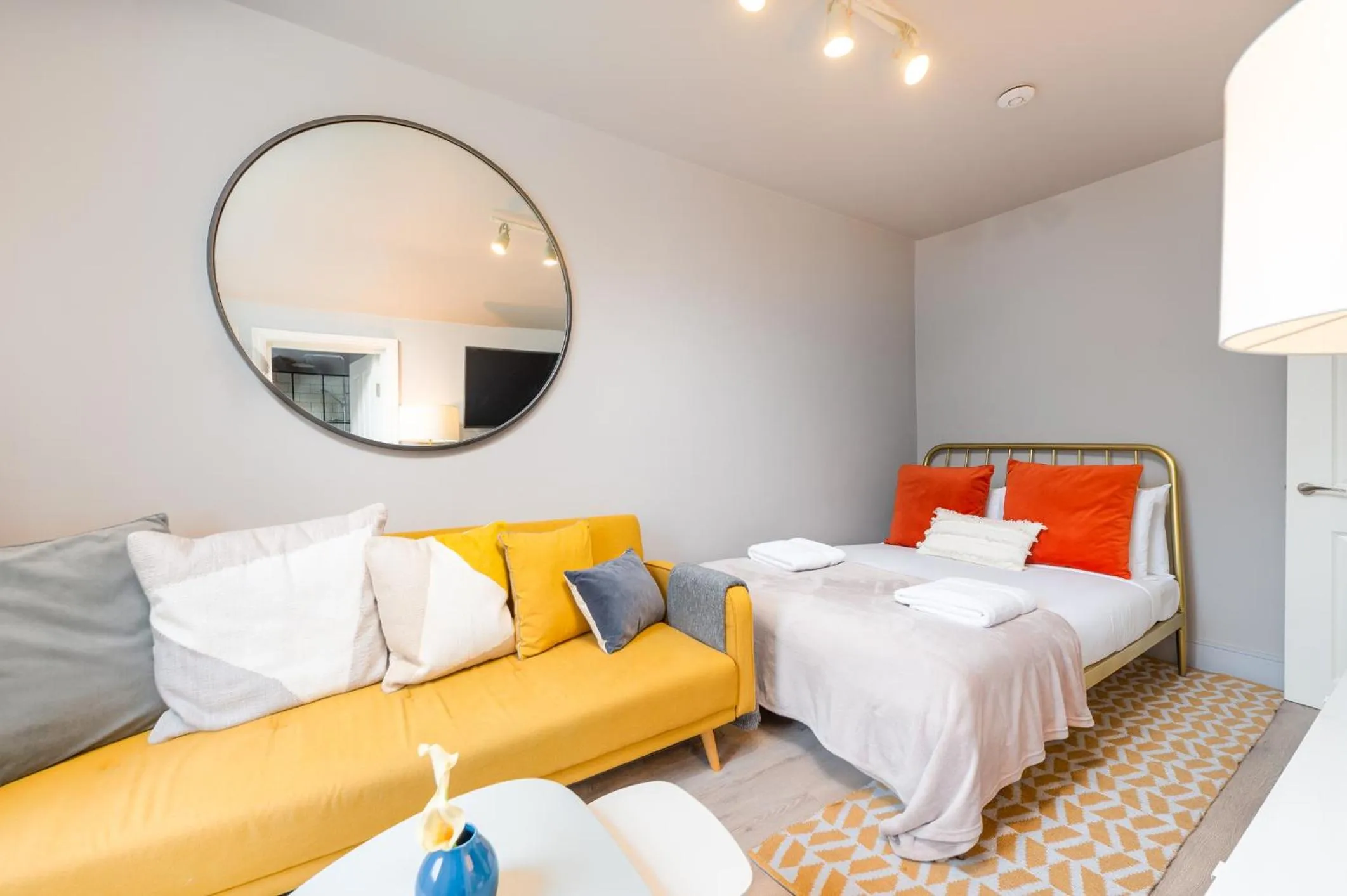 Bed in Paddington by CAPITAL