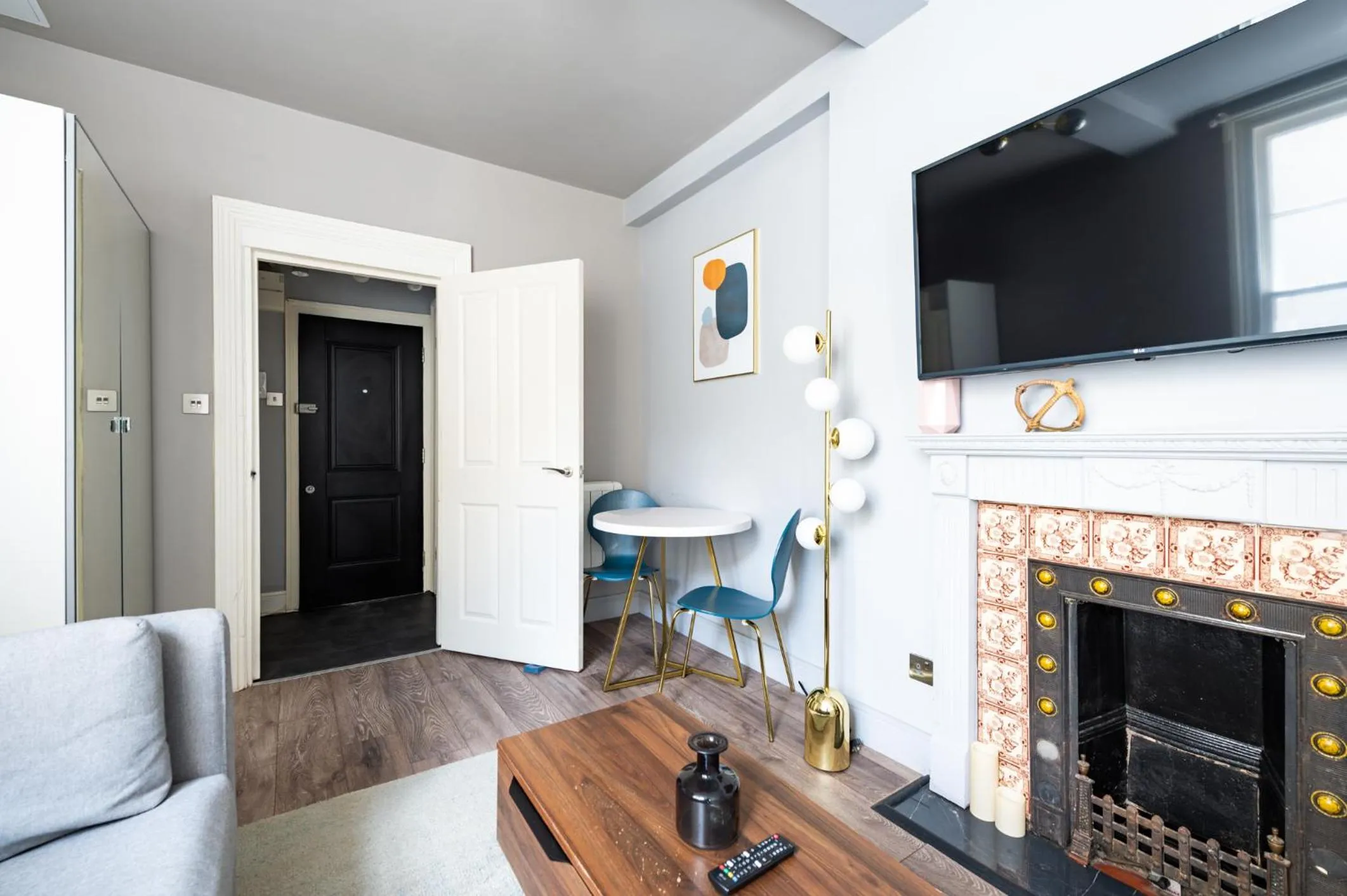 TV and multimedia in Paddington by CAPITAL