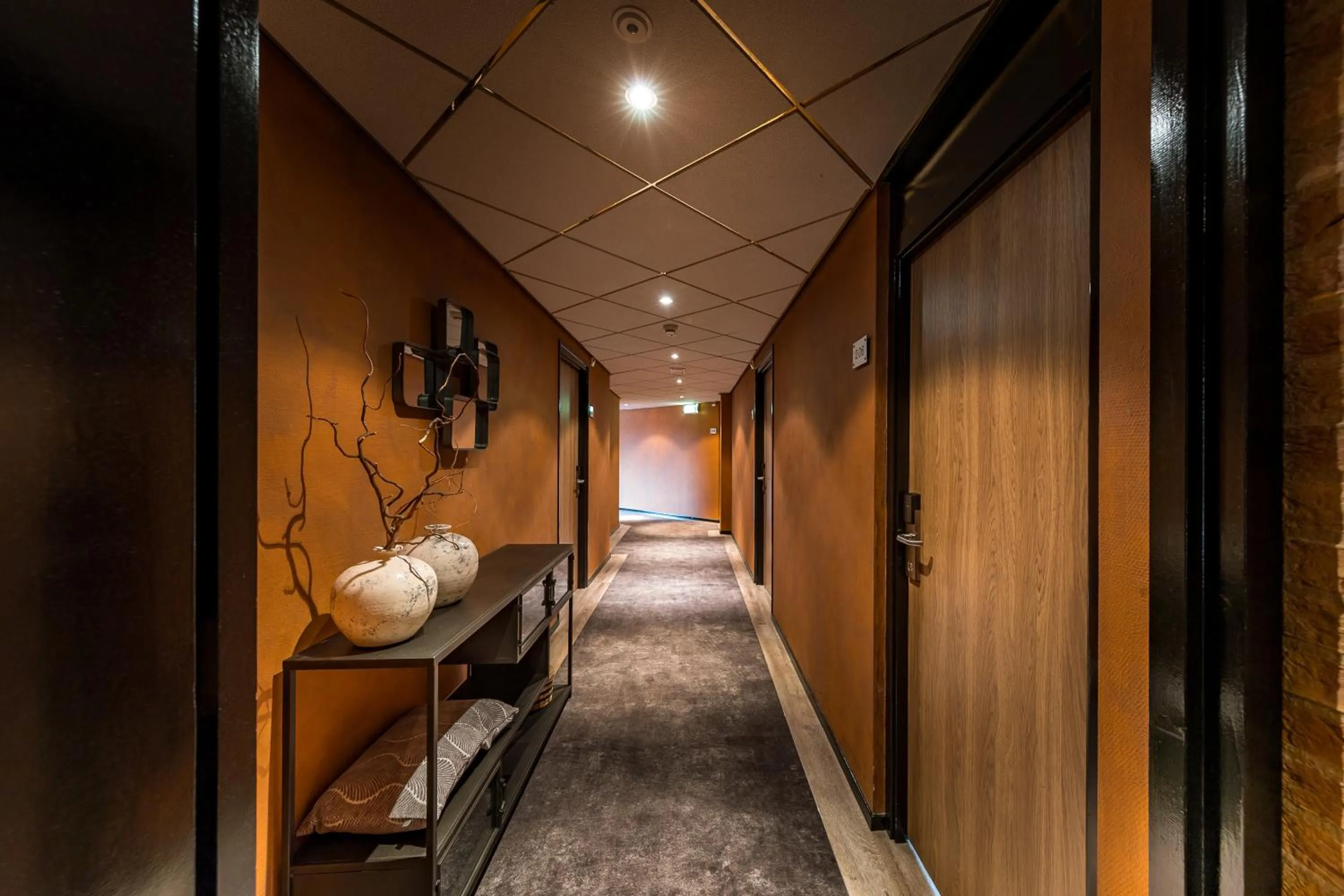 Property building in Hotel Restaurant De Zwaan