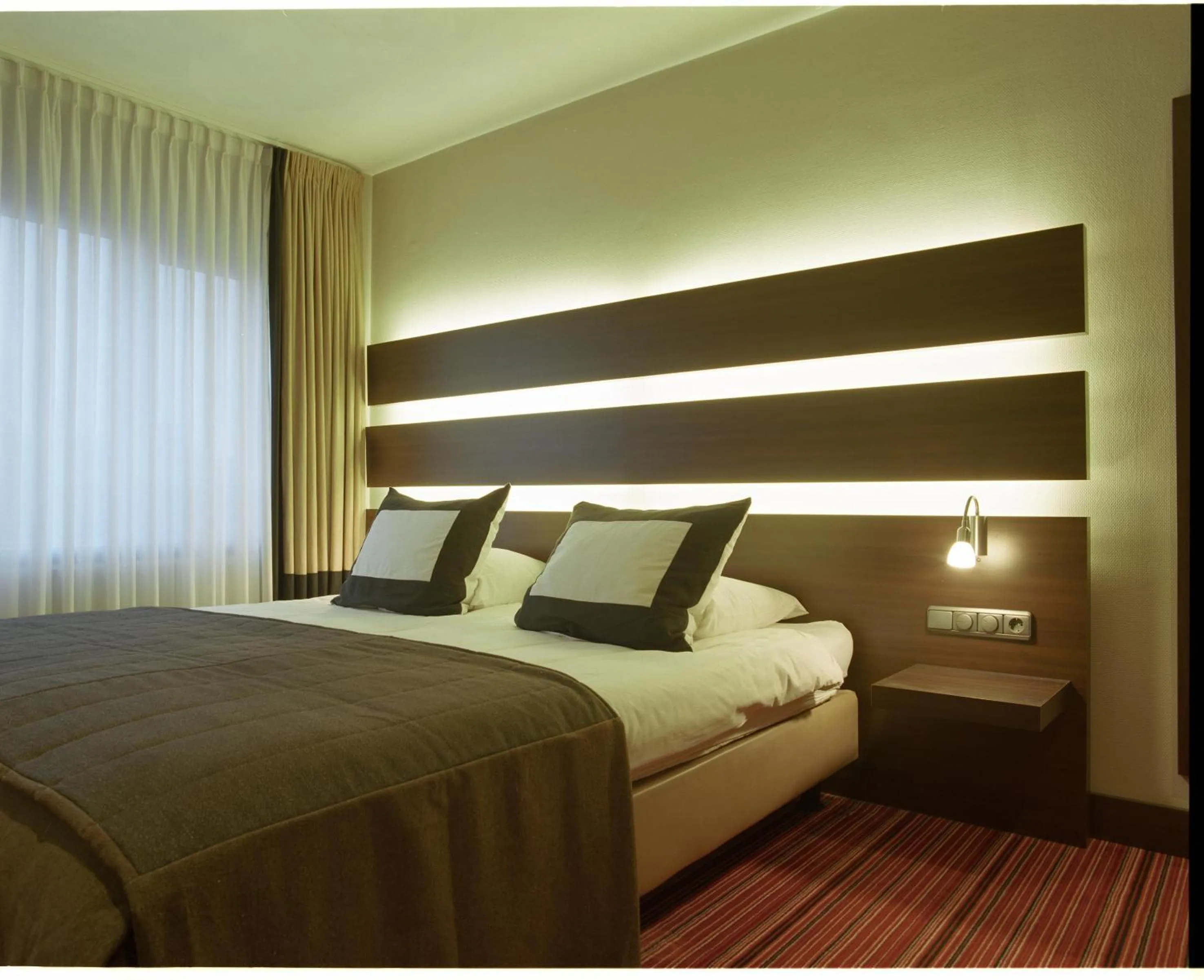 Photo of the whole room, Bed in Hotel Restaurant De Zwaan