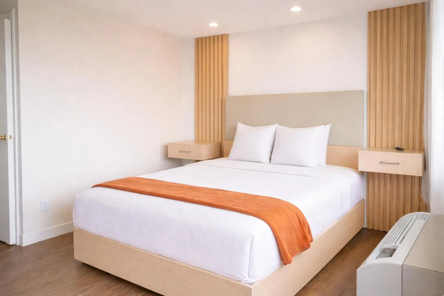 Bed in San Francisco Inn