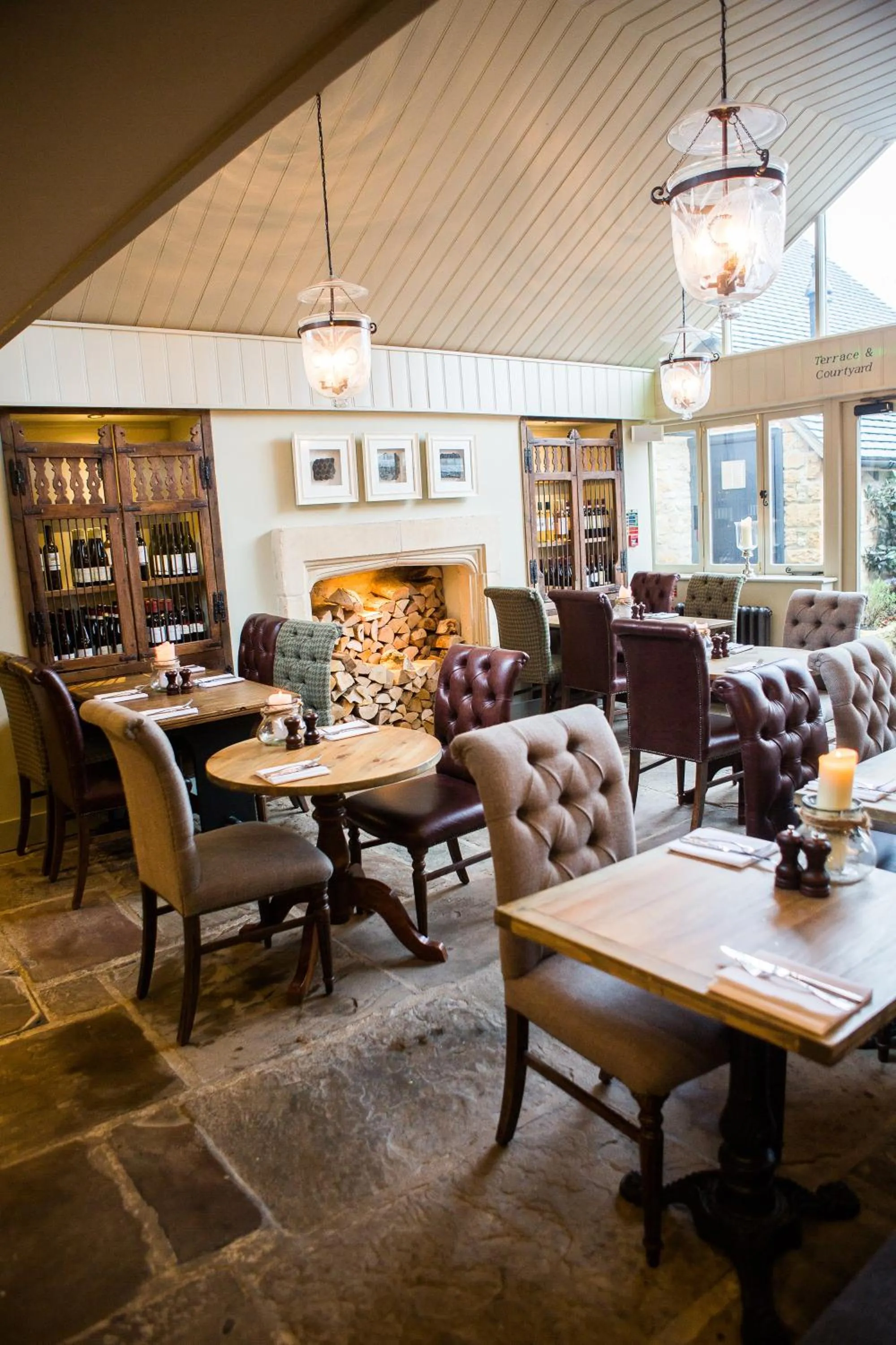 Restaurant/places to eat in The Porch House