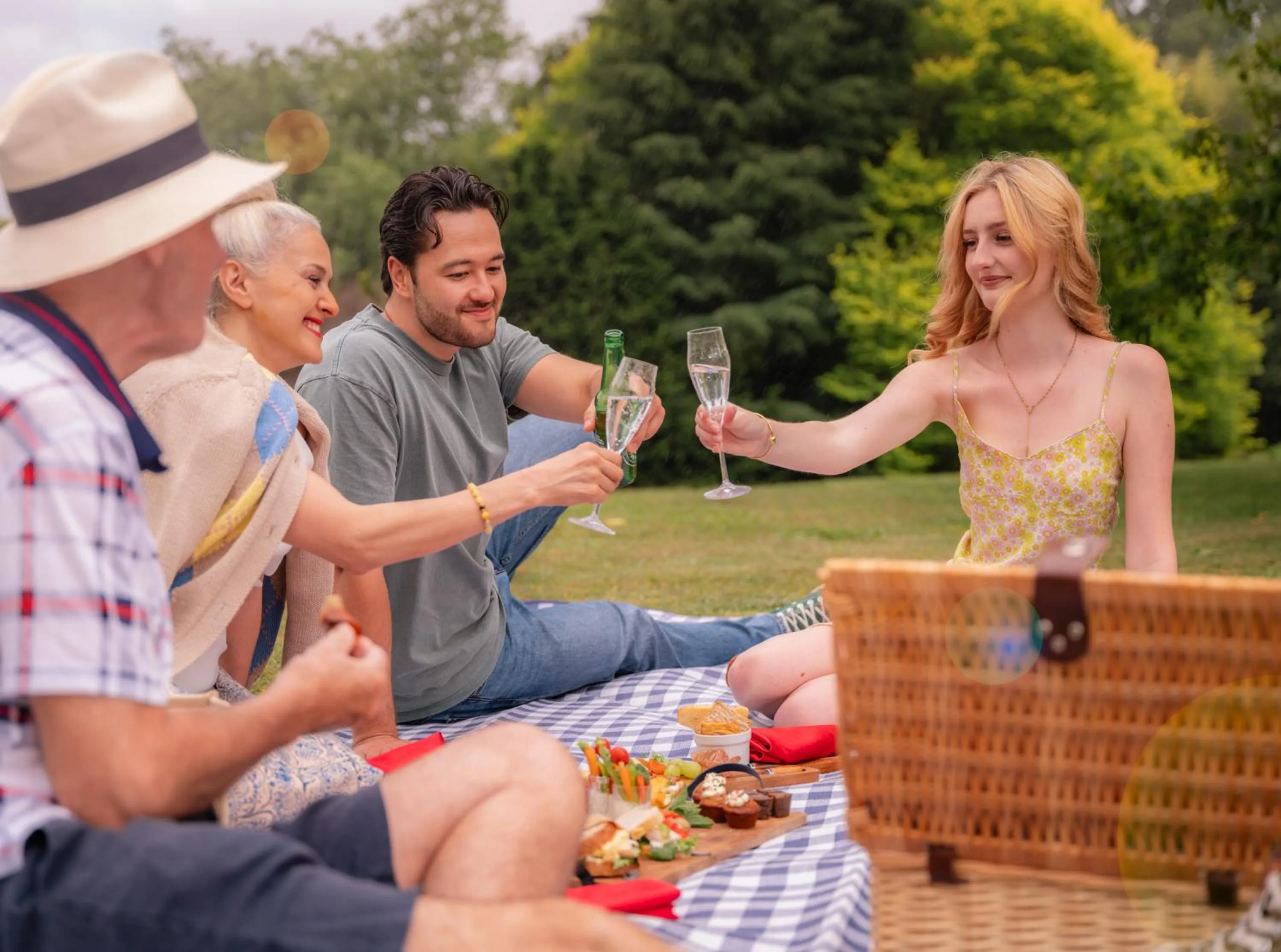 Restaurant/places to eat in Hana Lodge