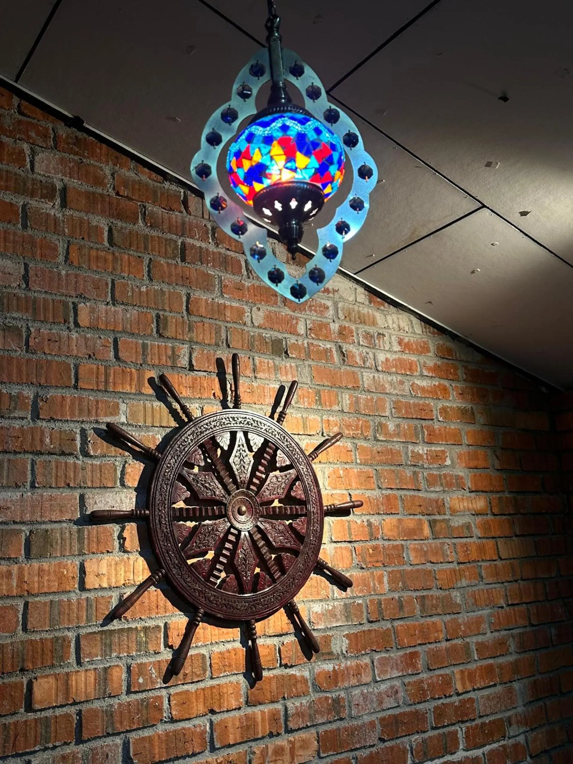 Property building in Maxwell inn