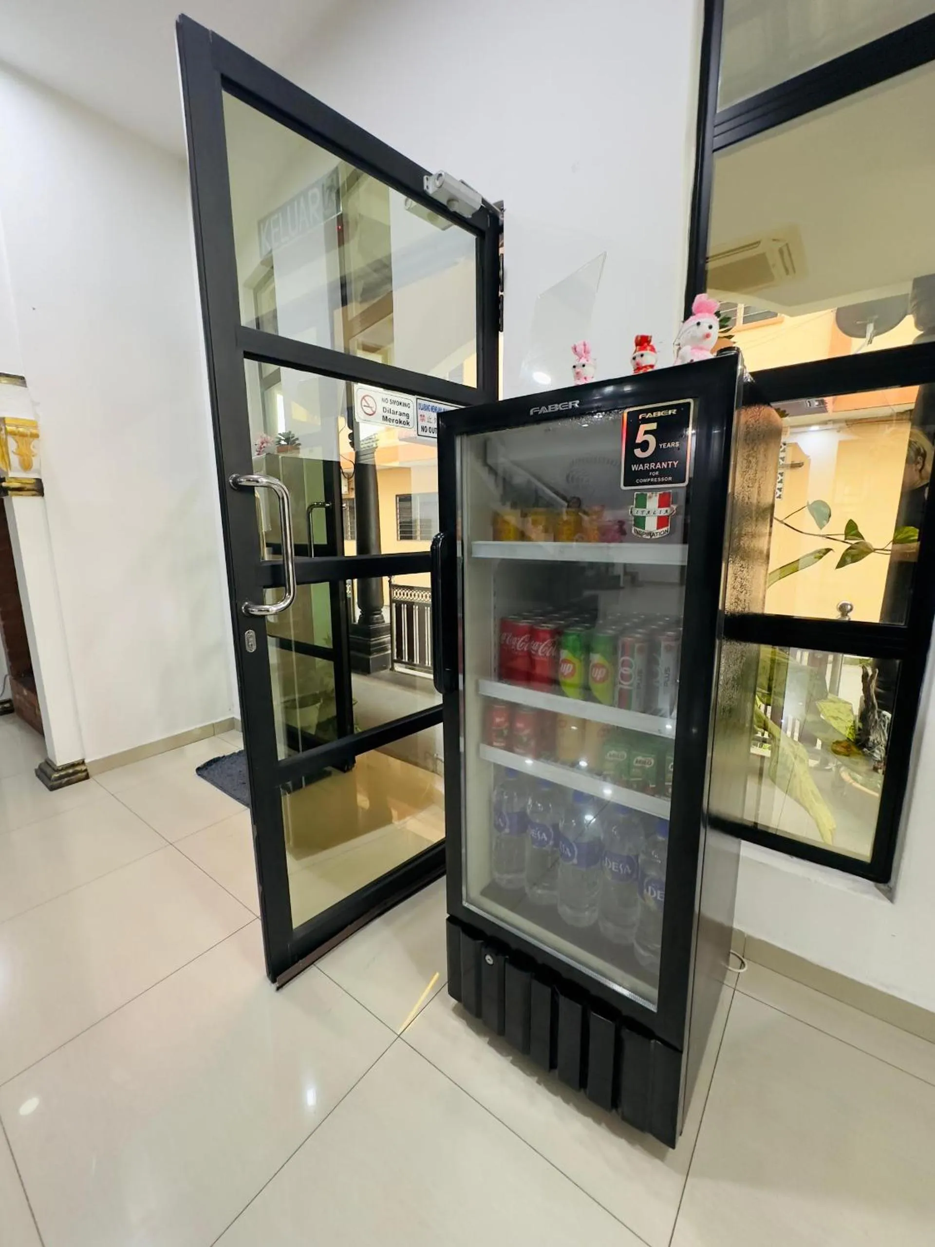 Lobby or reception in Maxwell inn