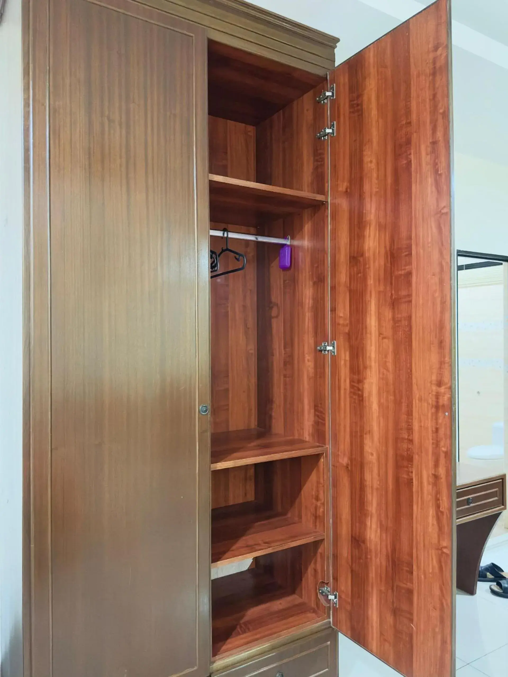 Deluxe Double Room (2 Adults + 1 Child) in Maxwell inn Deluxe Double Room (2 Adults + 1 Child) in Maxwell inn