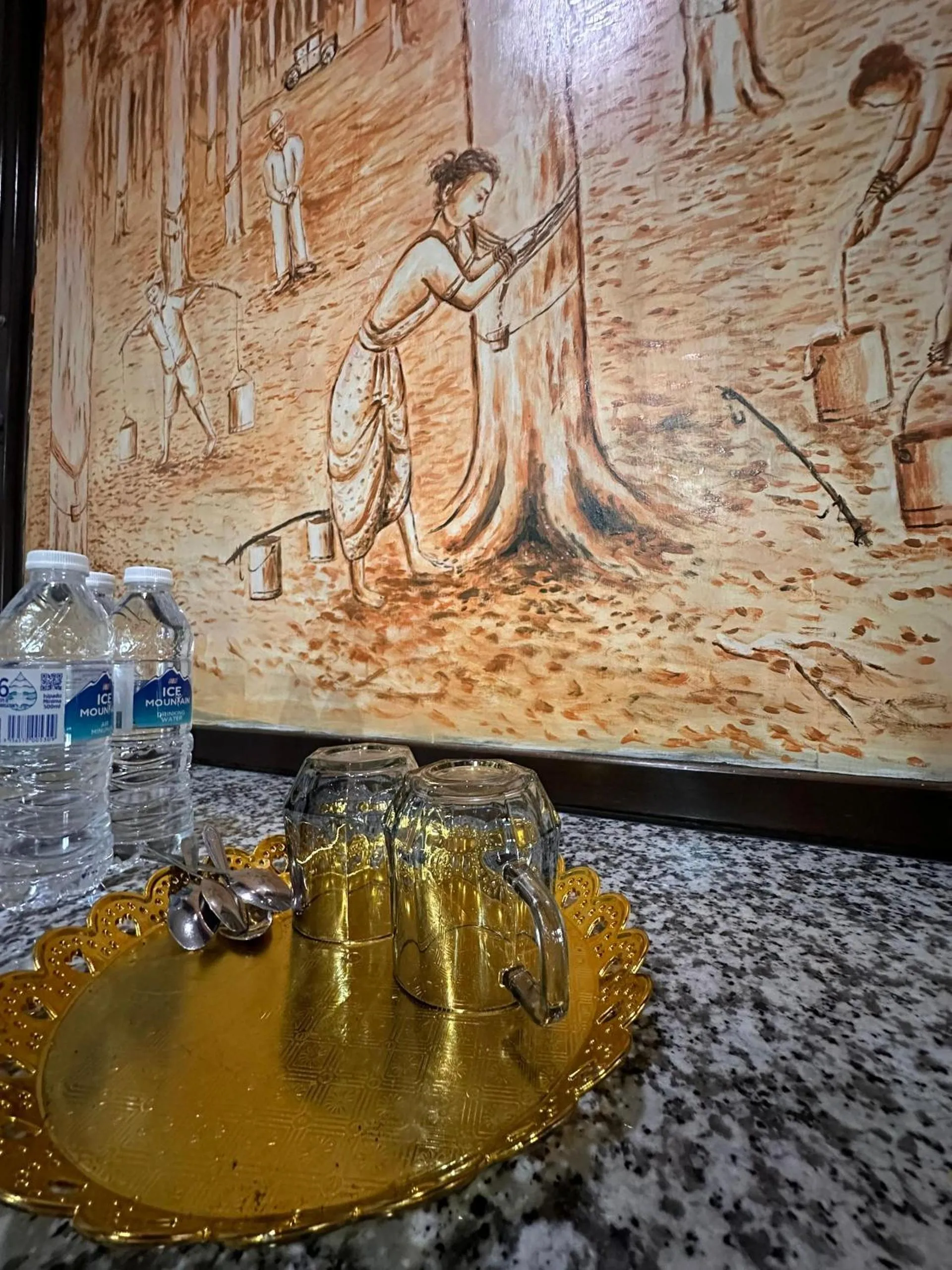 Living room in Maxwell inn