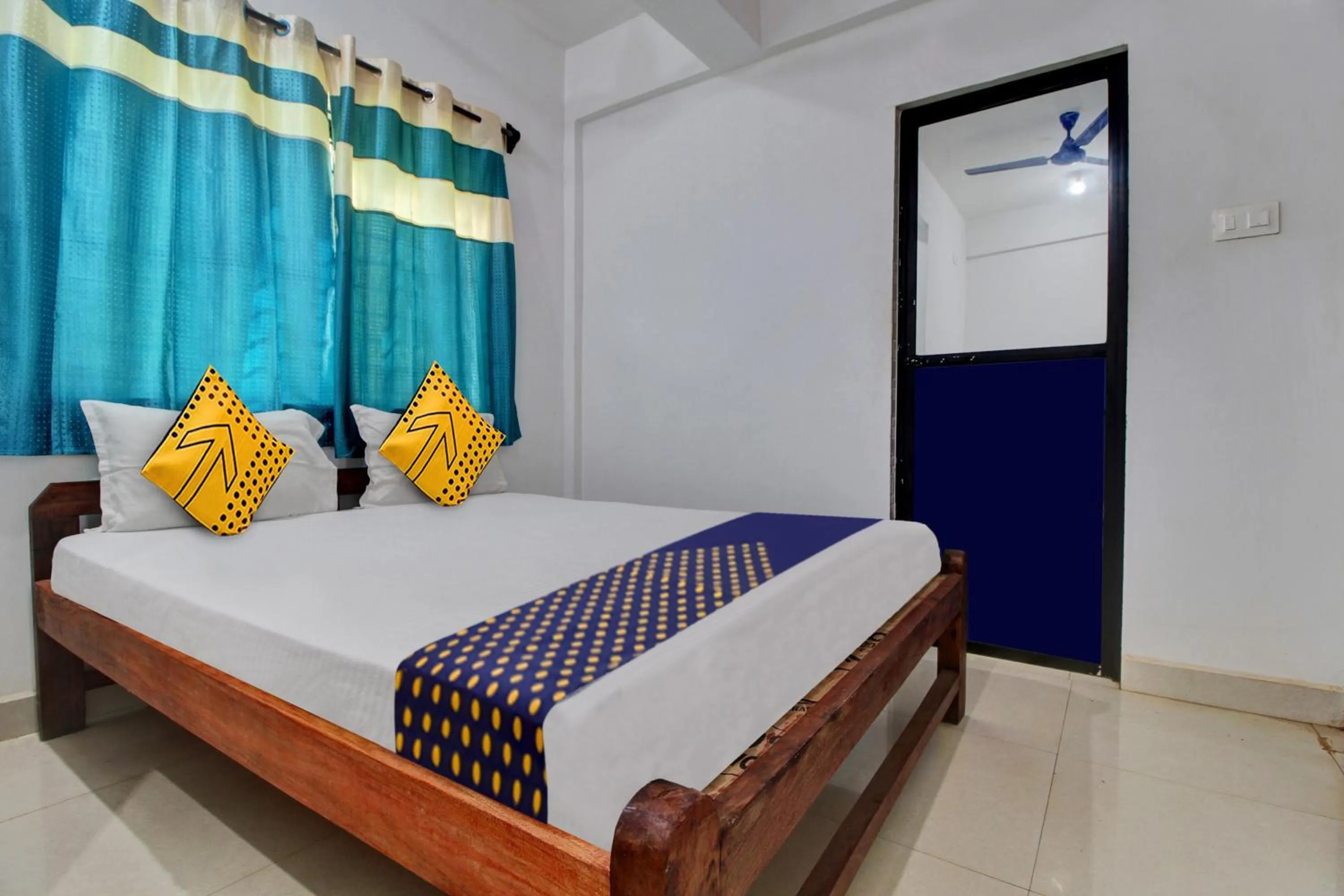 Facade/entrance in Hotel O U & I LIVINGS