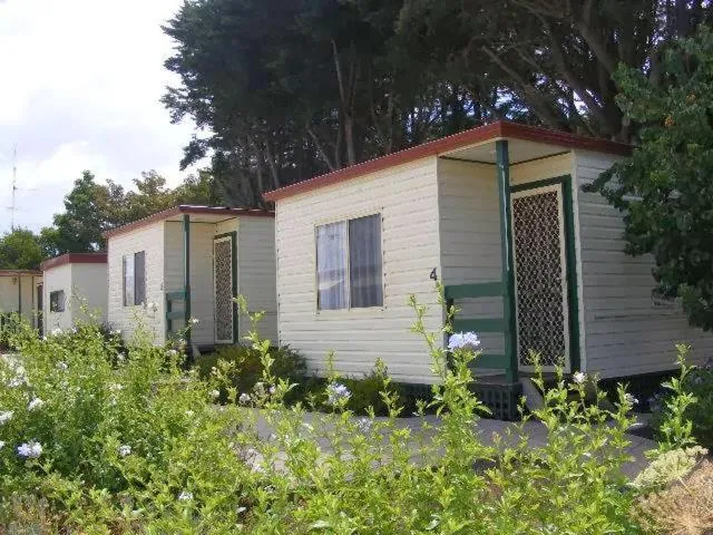 Property building in Colac Otway Caravan & Cabin Park