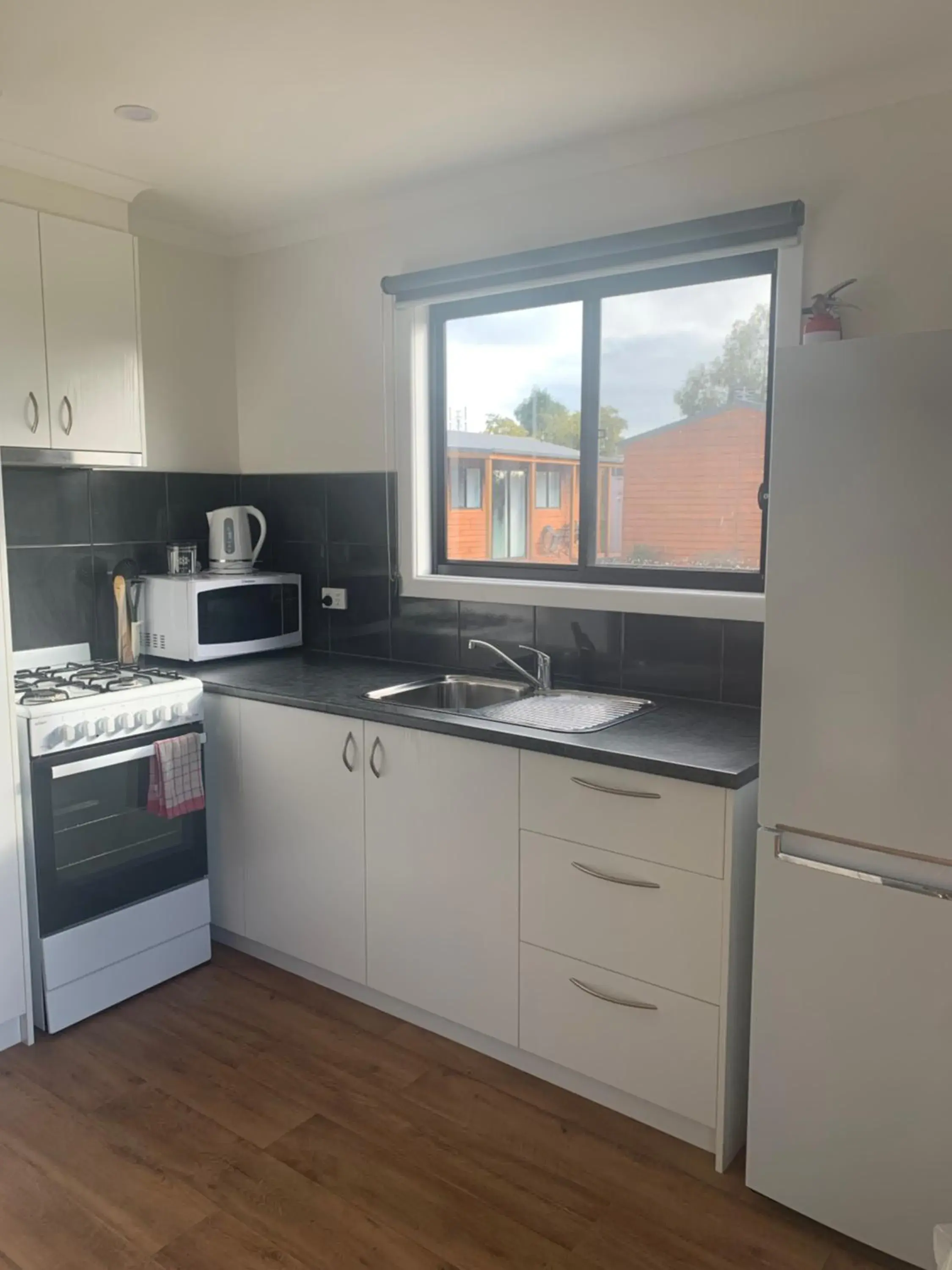 Standard Double Room in Colac Otway Caravan & Cabin Park Standard Double Room in Colac Otway Caravan & Cabin Park