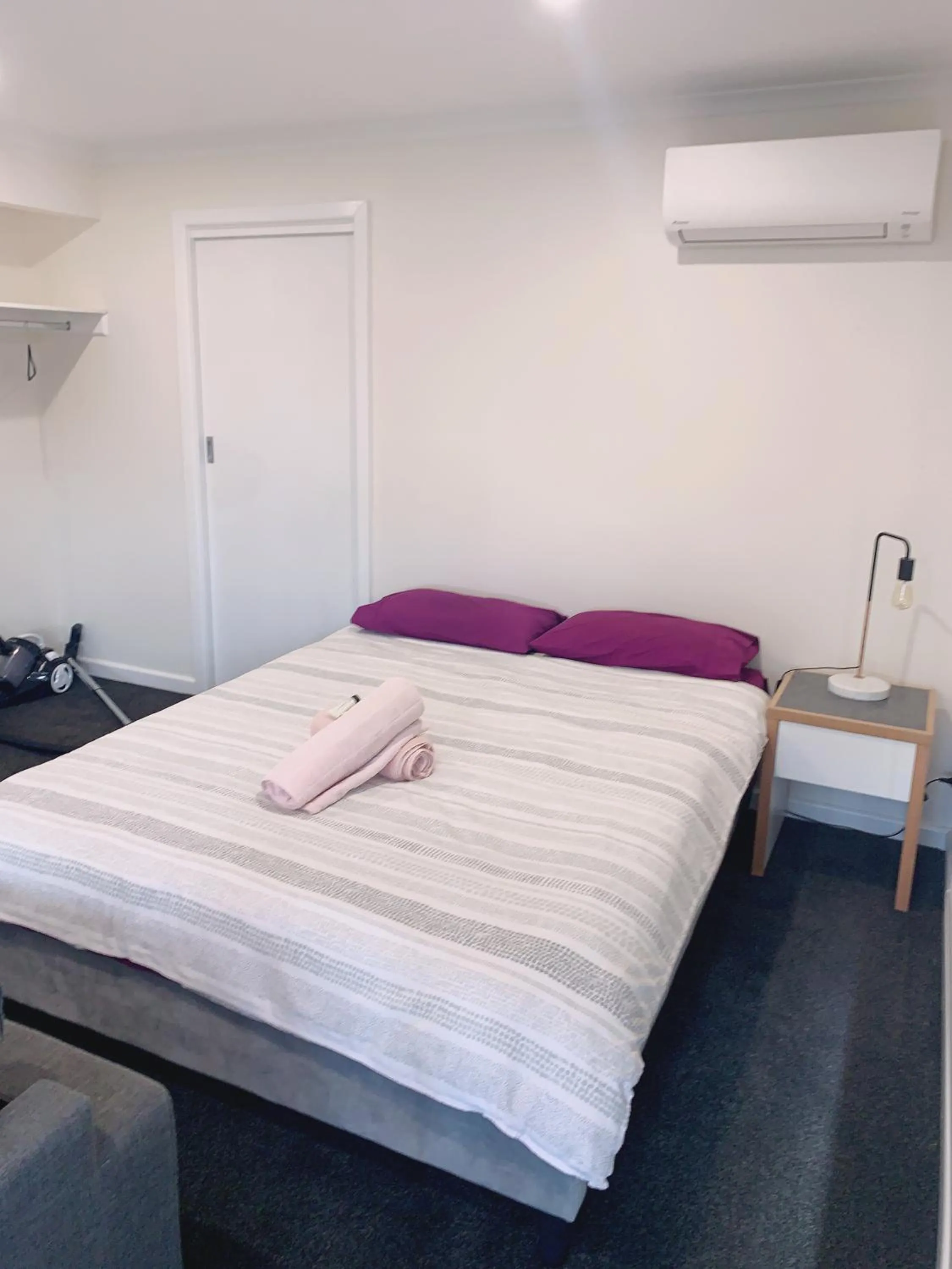 Bedroom, Bed in Colac Otway Caravan & Cabin Park