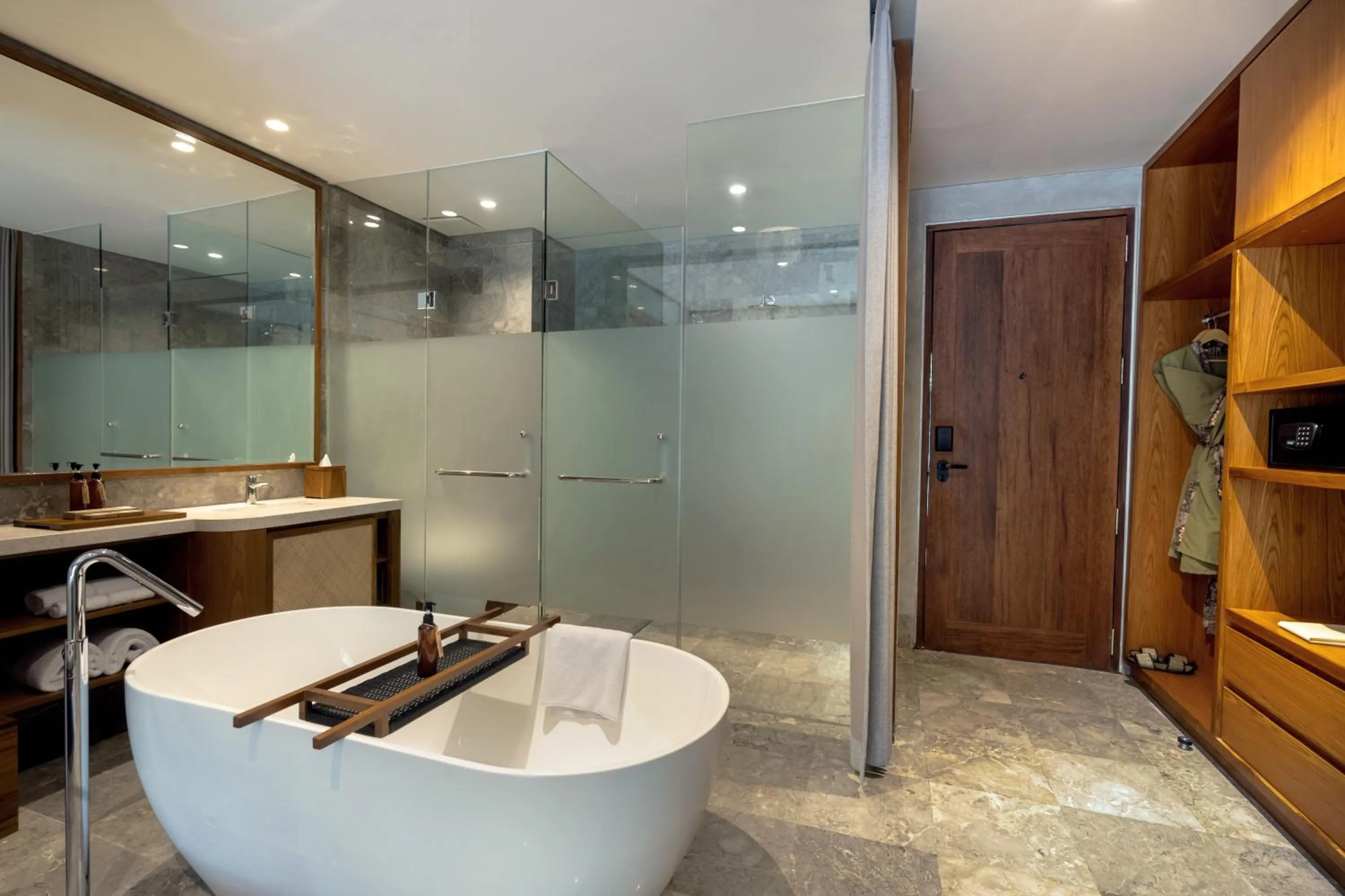 Bathroom in Adiwana Kamania