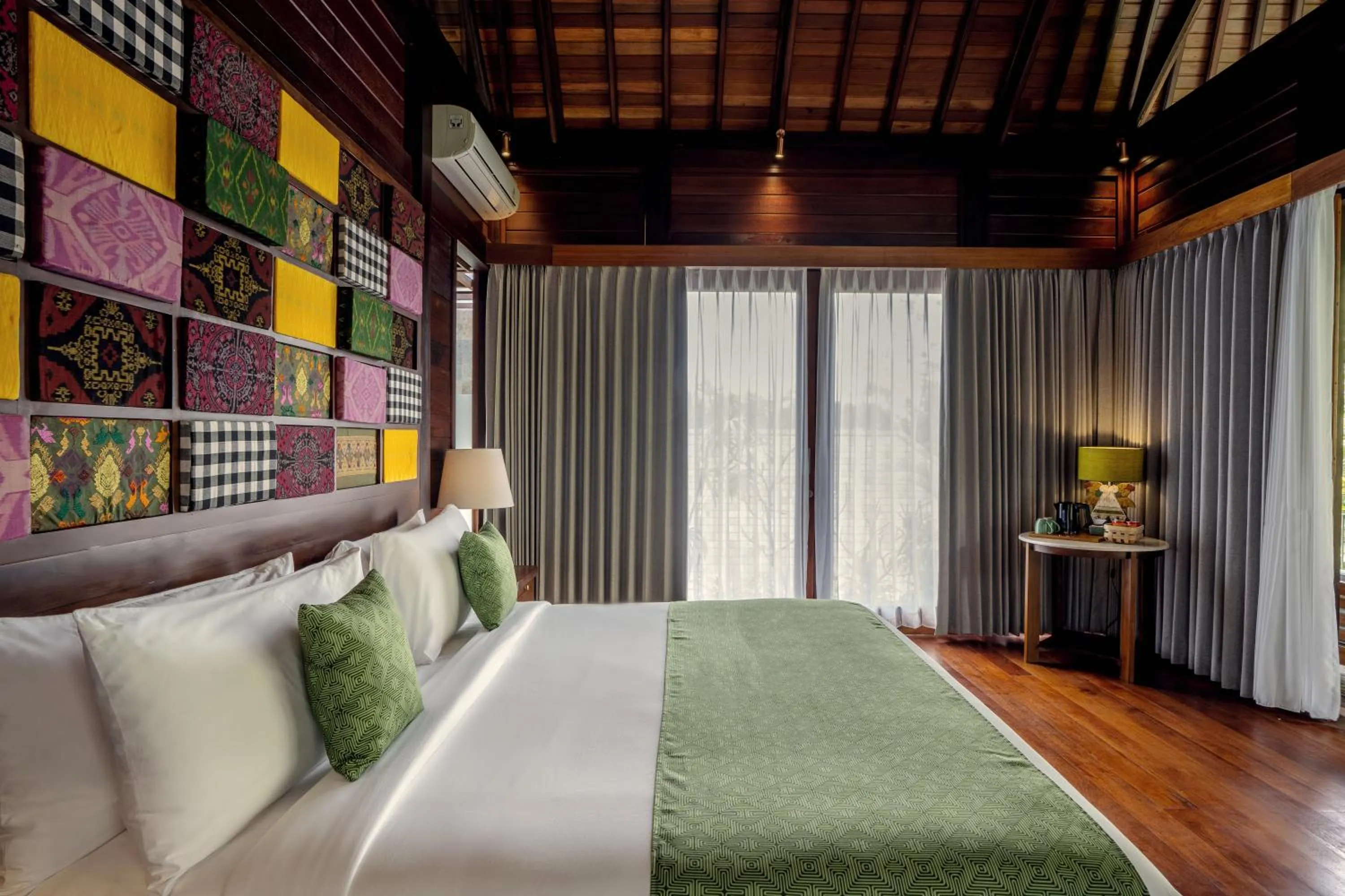 Bedroom, Bed in Adiwana Kamania