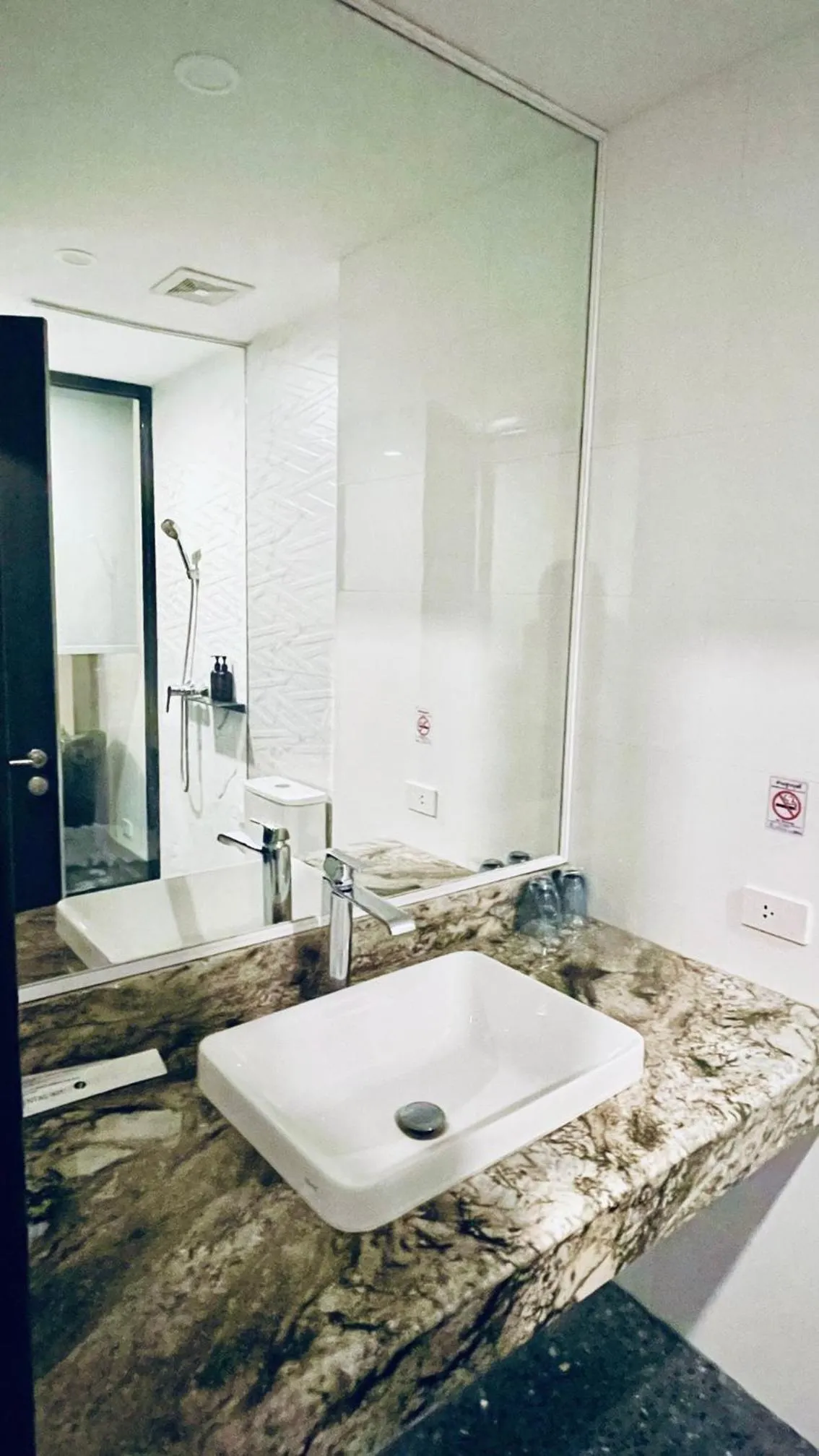 Bathroom in Sibtis Hotel