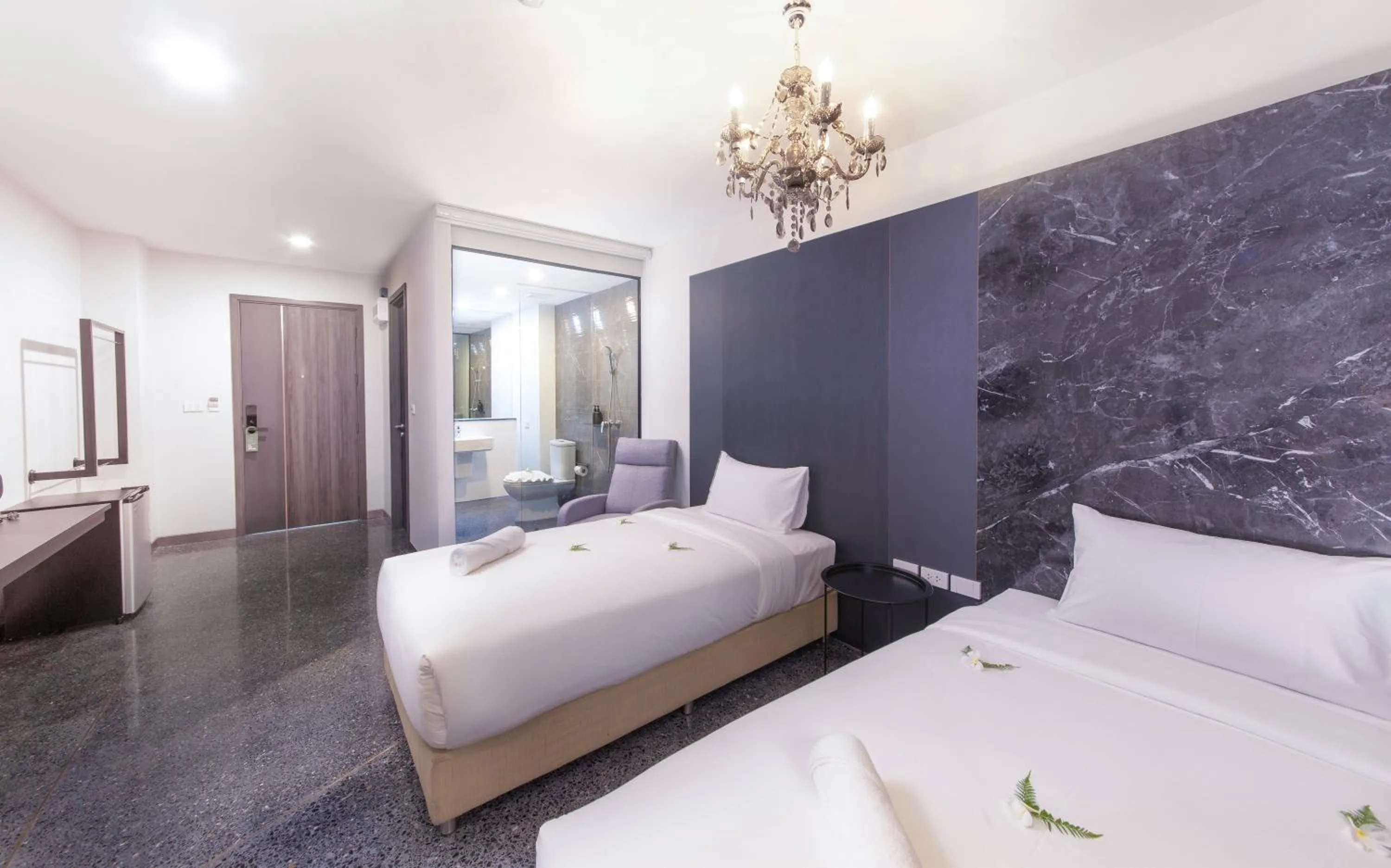 Bathroom, Bed in Sibtis Hotel