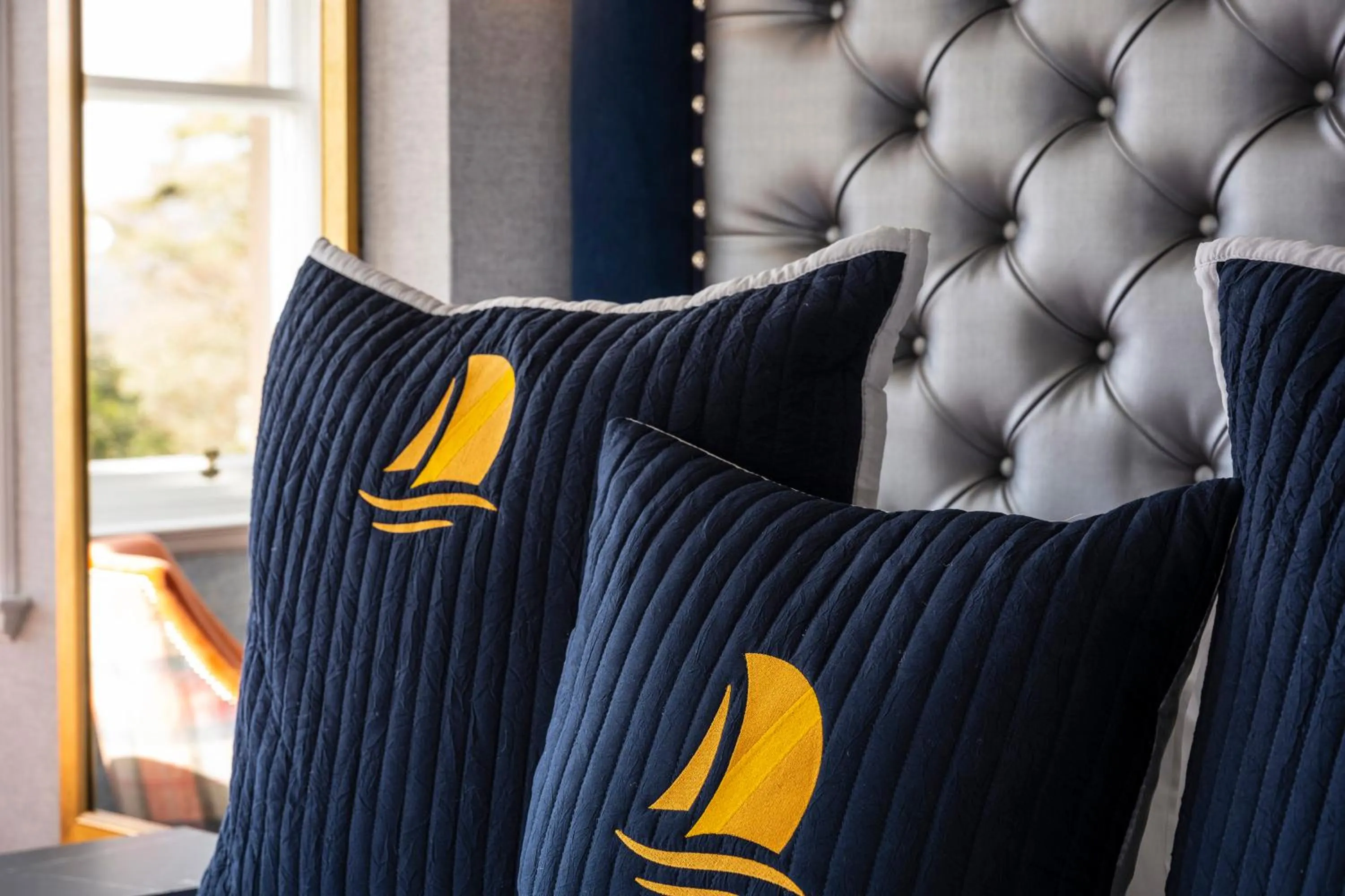 Bed in Duisdale House Hotel