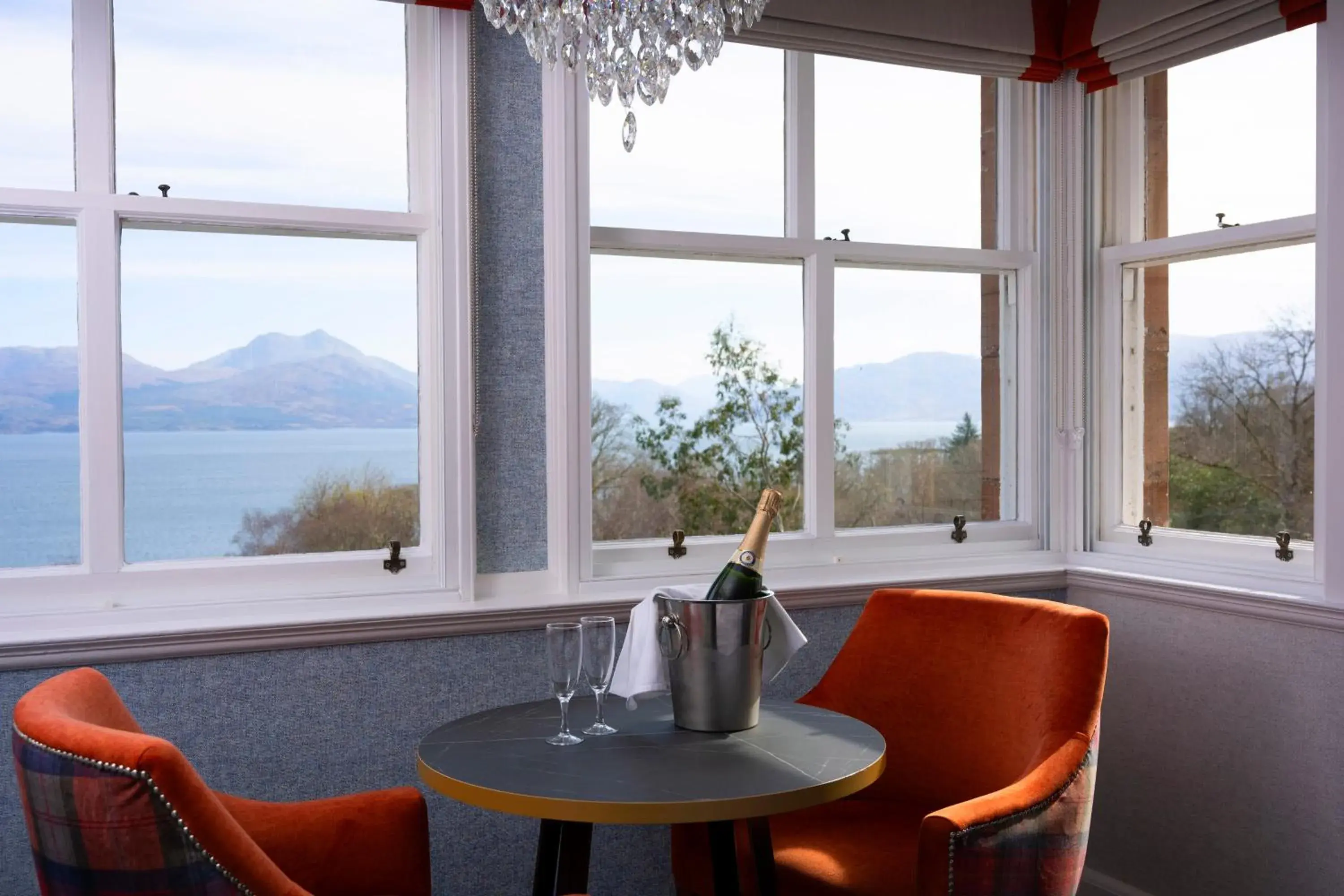 Deluxe Double Room with Sea View in Duisdale House Hotel Deluxe Double Room with Sea View in Duisdale House Hotel