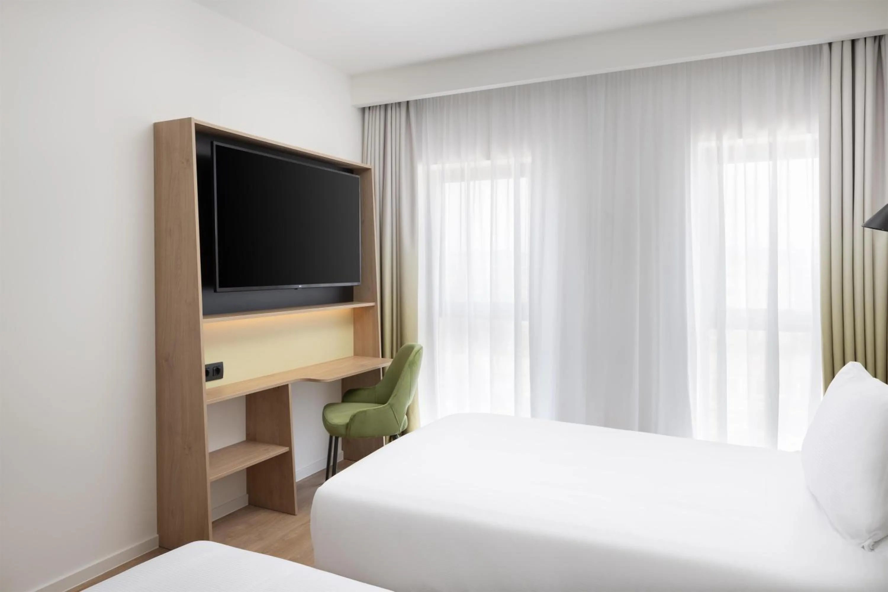 Bed in Hampton By Hilton Targu Mures