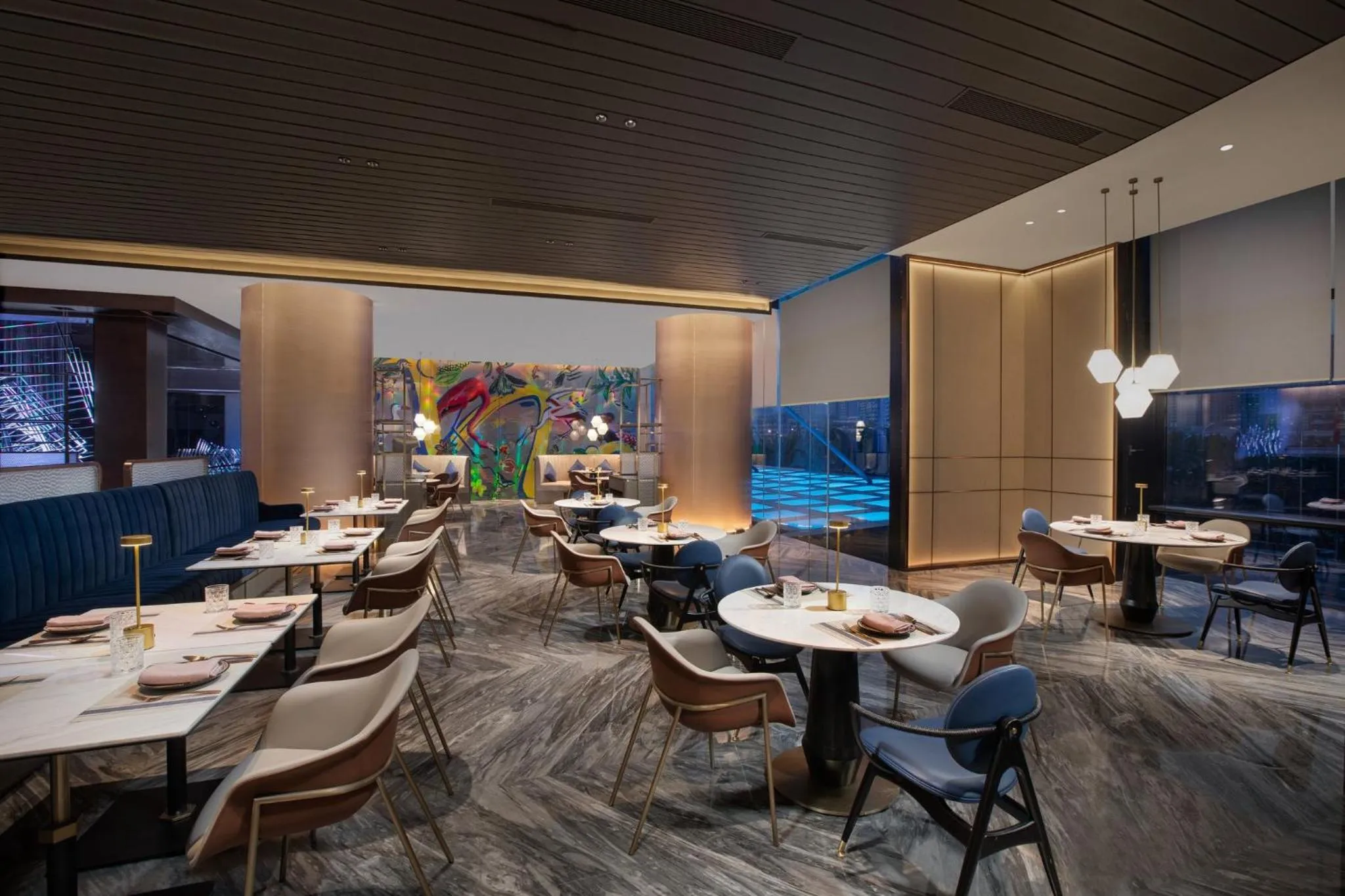 Restaurant/places to eat in voco Hefei Binhu by IHG