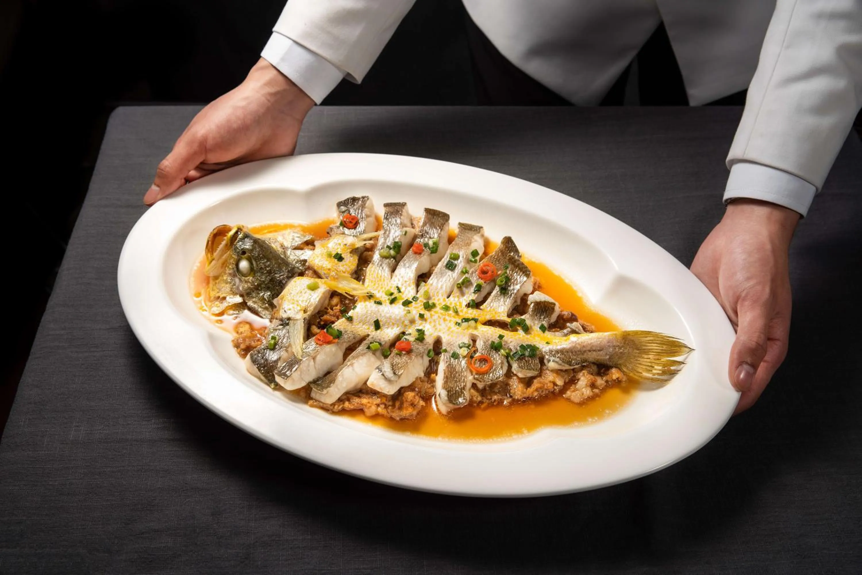 Restaurant/places to eat in voco Hefei Binhu by IHG