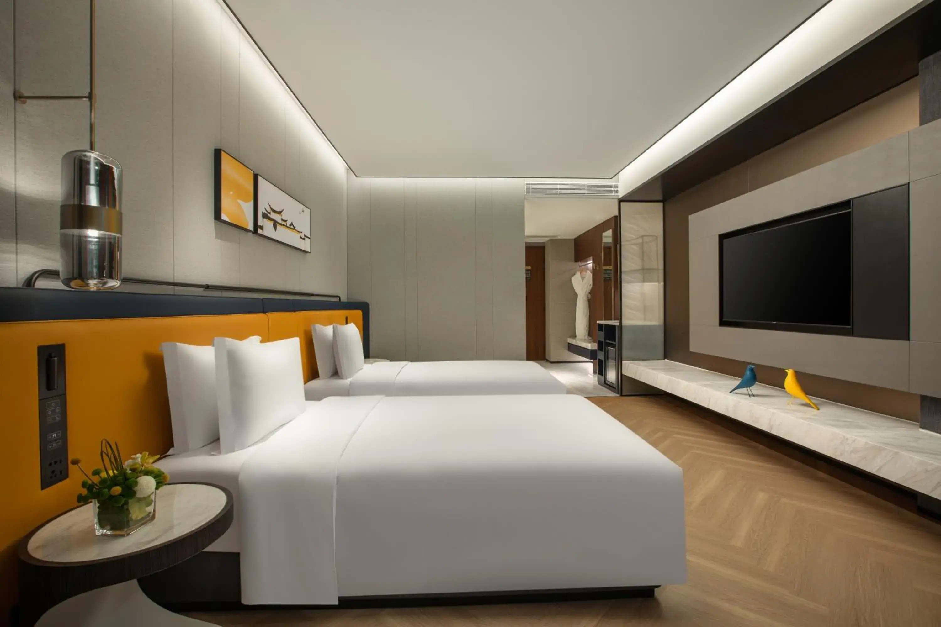 Standard Double Room in voco Hefei Binhu by IHG Standard Double Room in voco Hefei Binhu by IHG