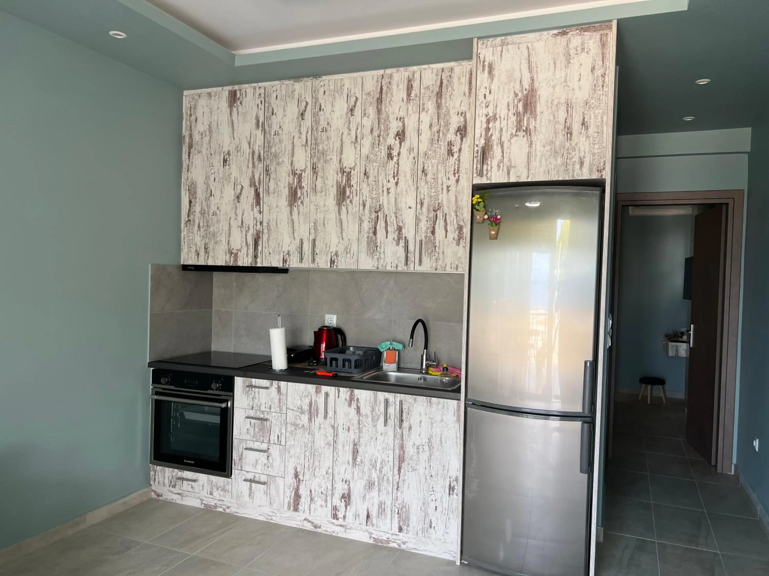 Akrotiri Luxury Suites