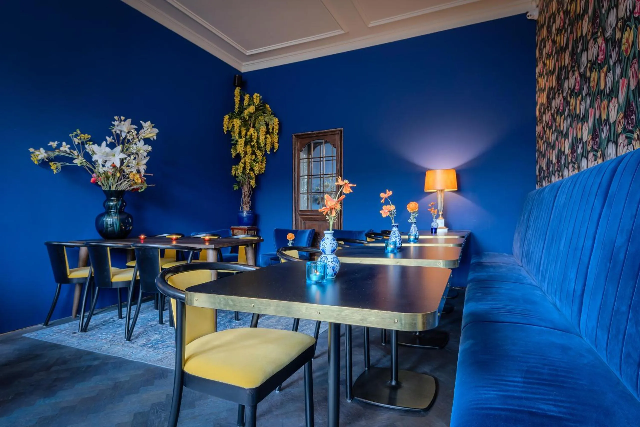 Lounge or bar in Boutique Hotel des Arts