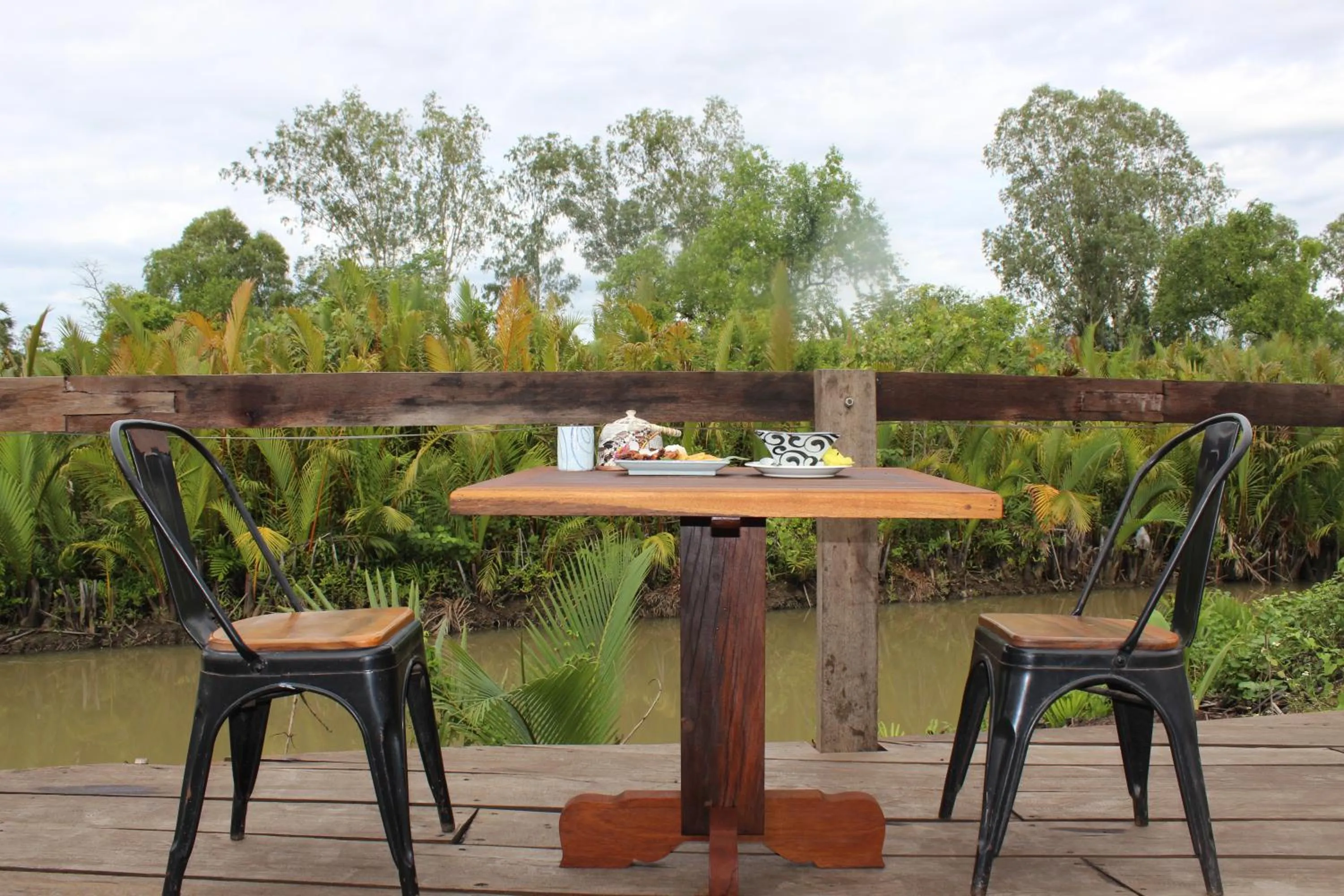 Restaurant/places to eat in Kampot Eco Village