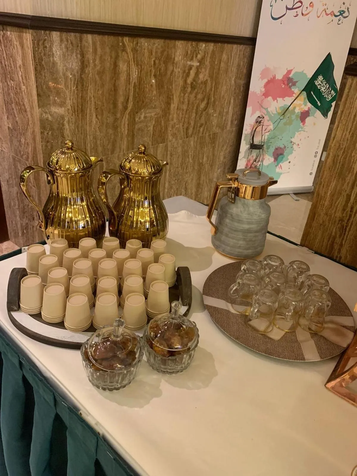 Property building in Ocean View Al Zahra